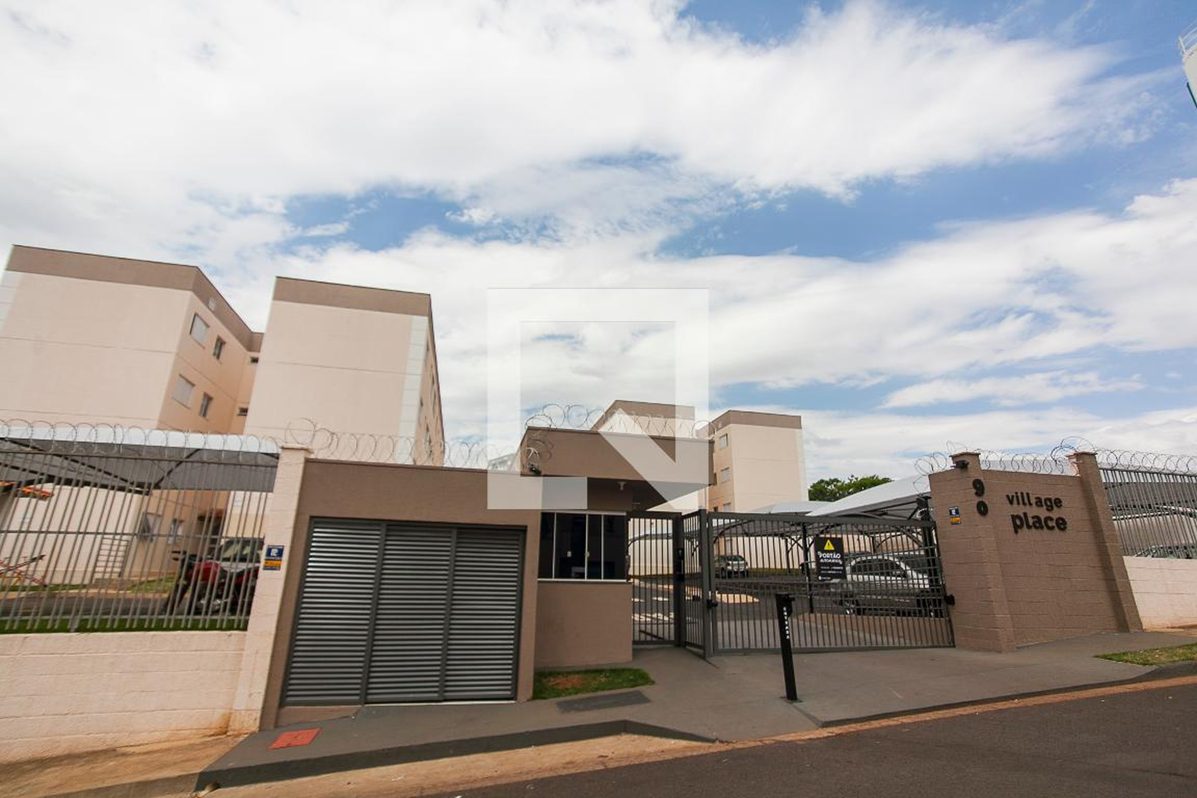 Fachada Condomínio Village Place