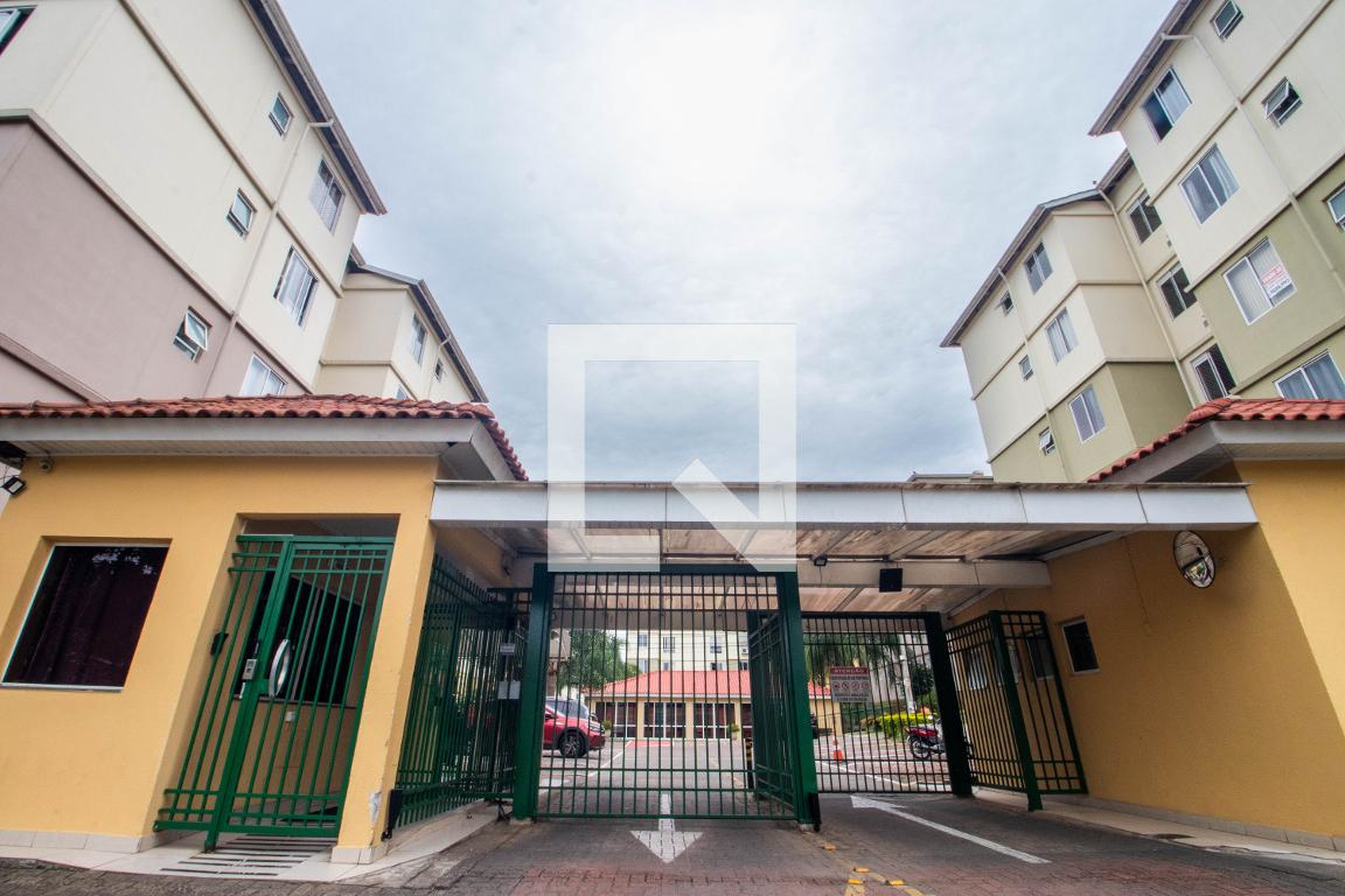 Fachada Condomínio Rossi Ideal Parque Alto