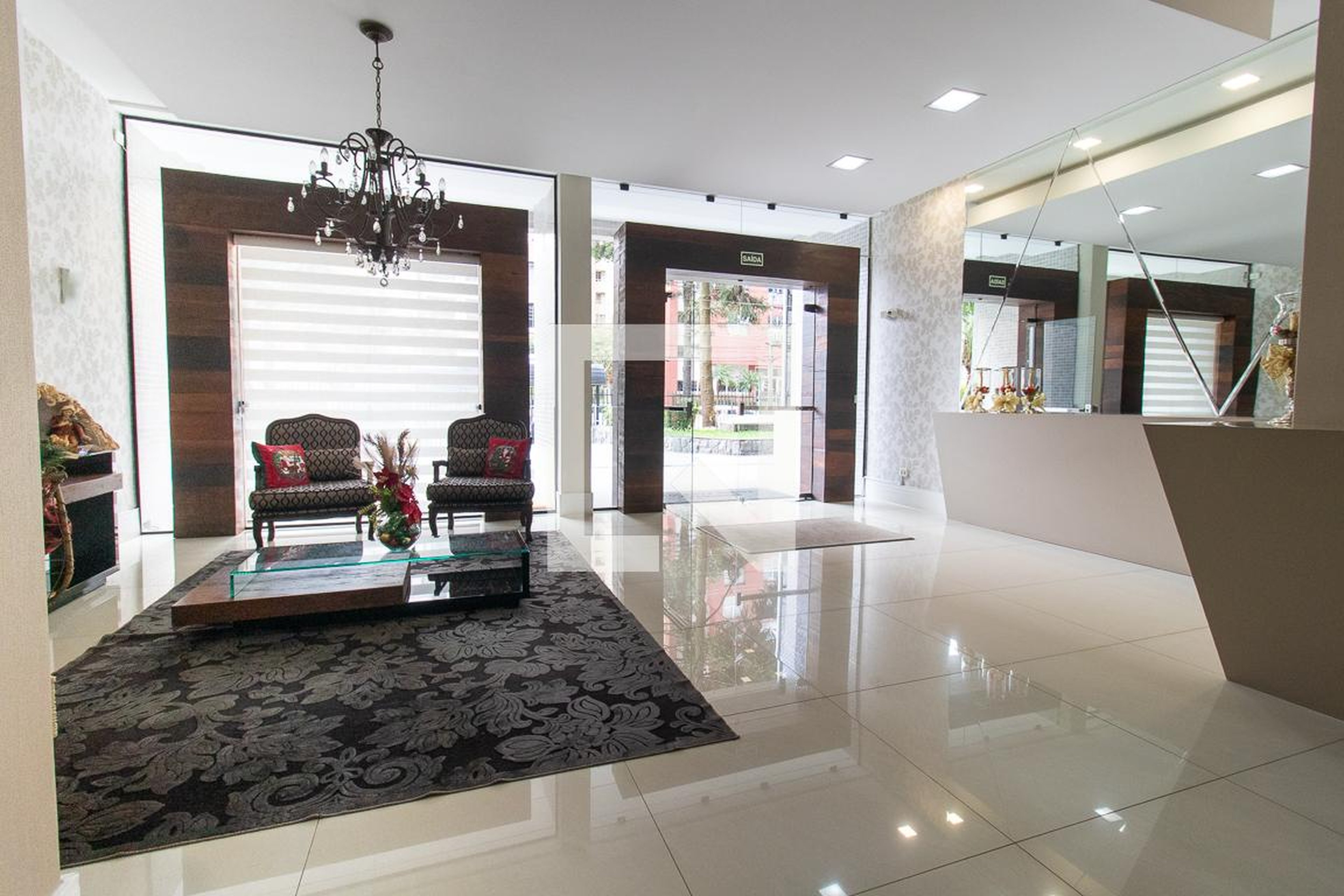 Entrada - Torre Ferrara