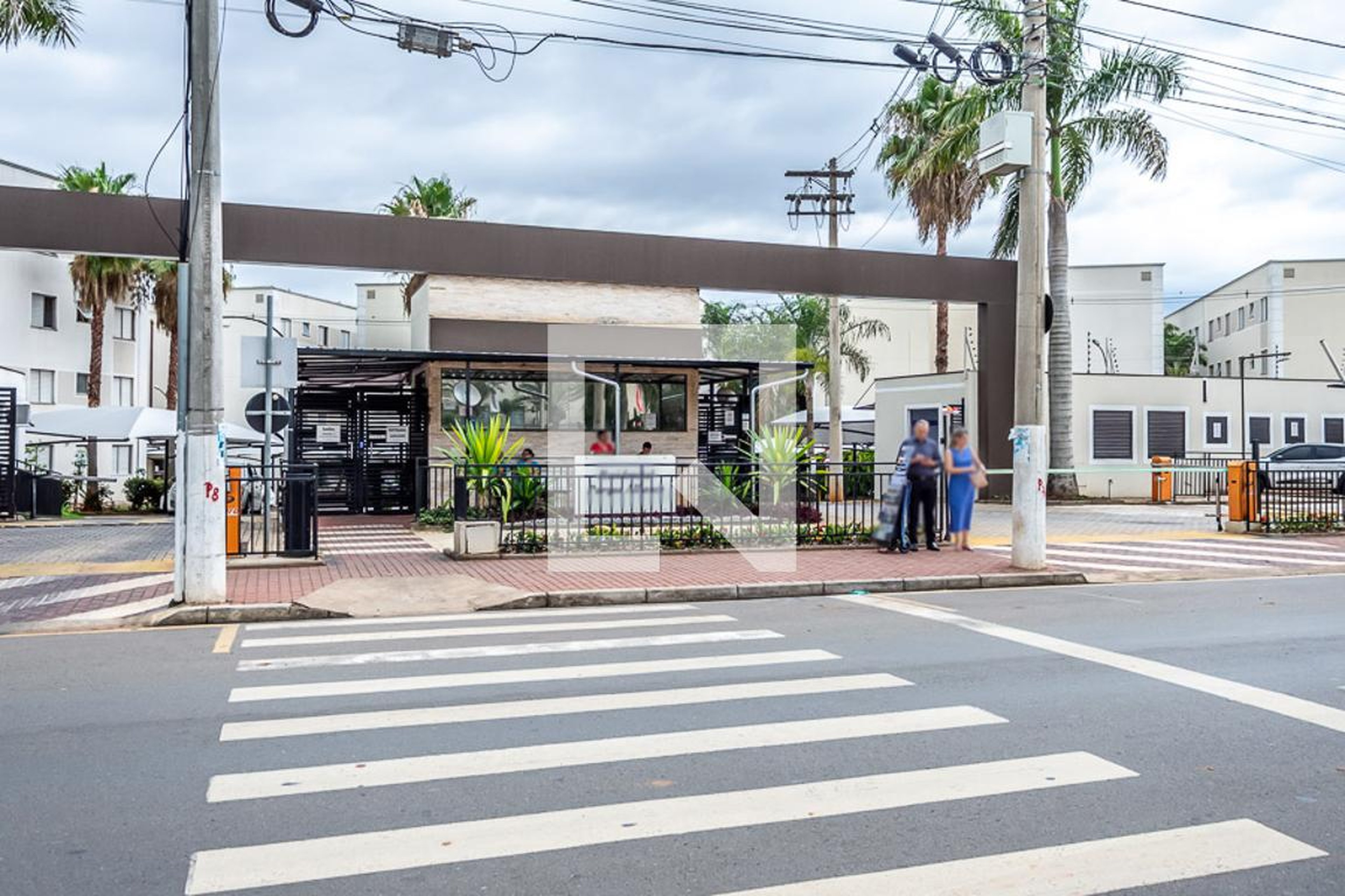 Fachada do Condomínio Condomínio Parque Alliance