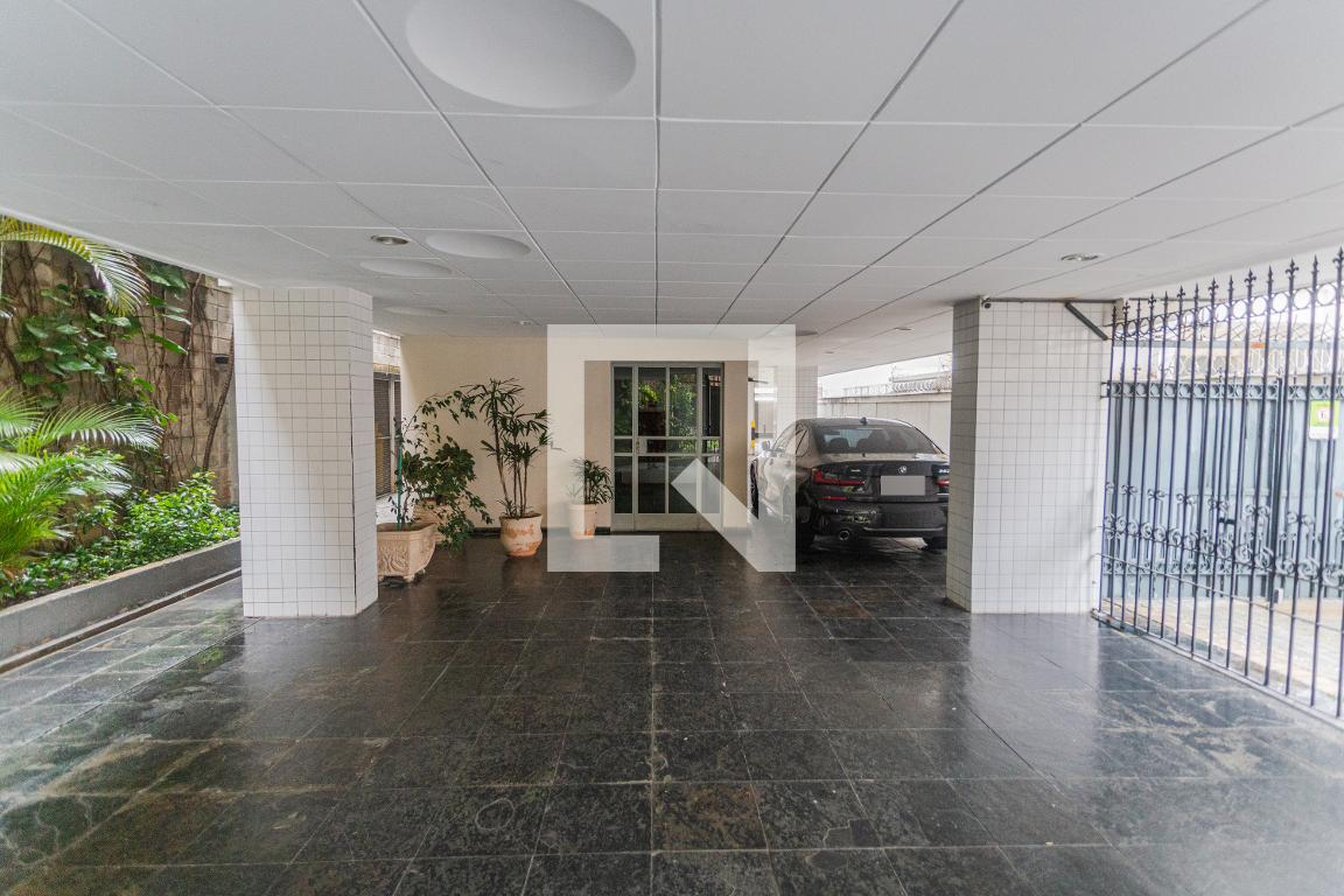 Hall de entrada - Edifício Euvaldo Mendes