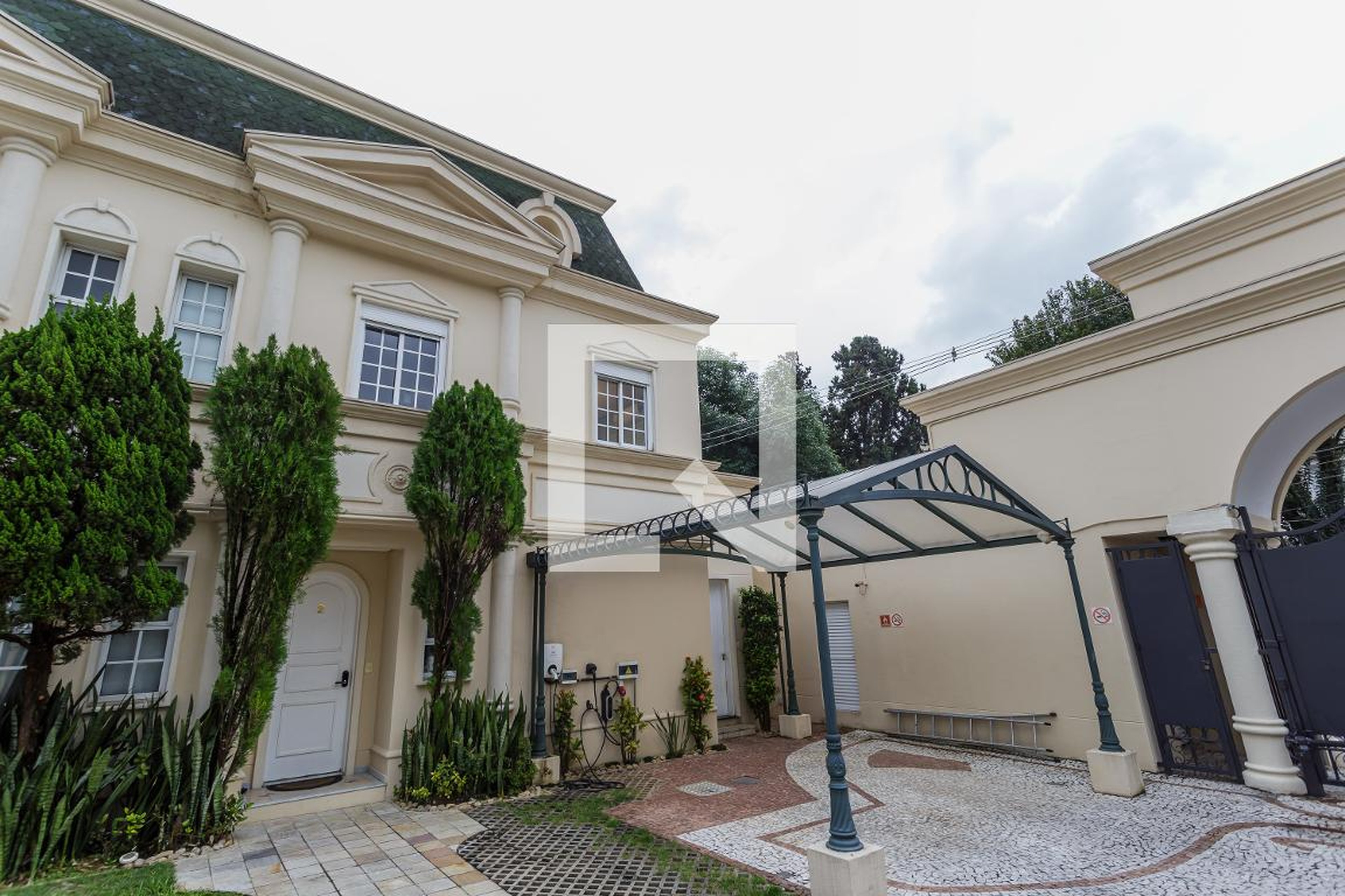 Fachada Condomínio ST. Louis