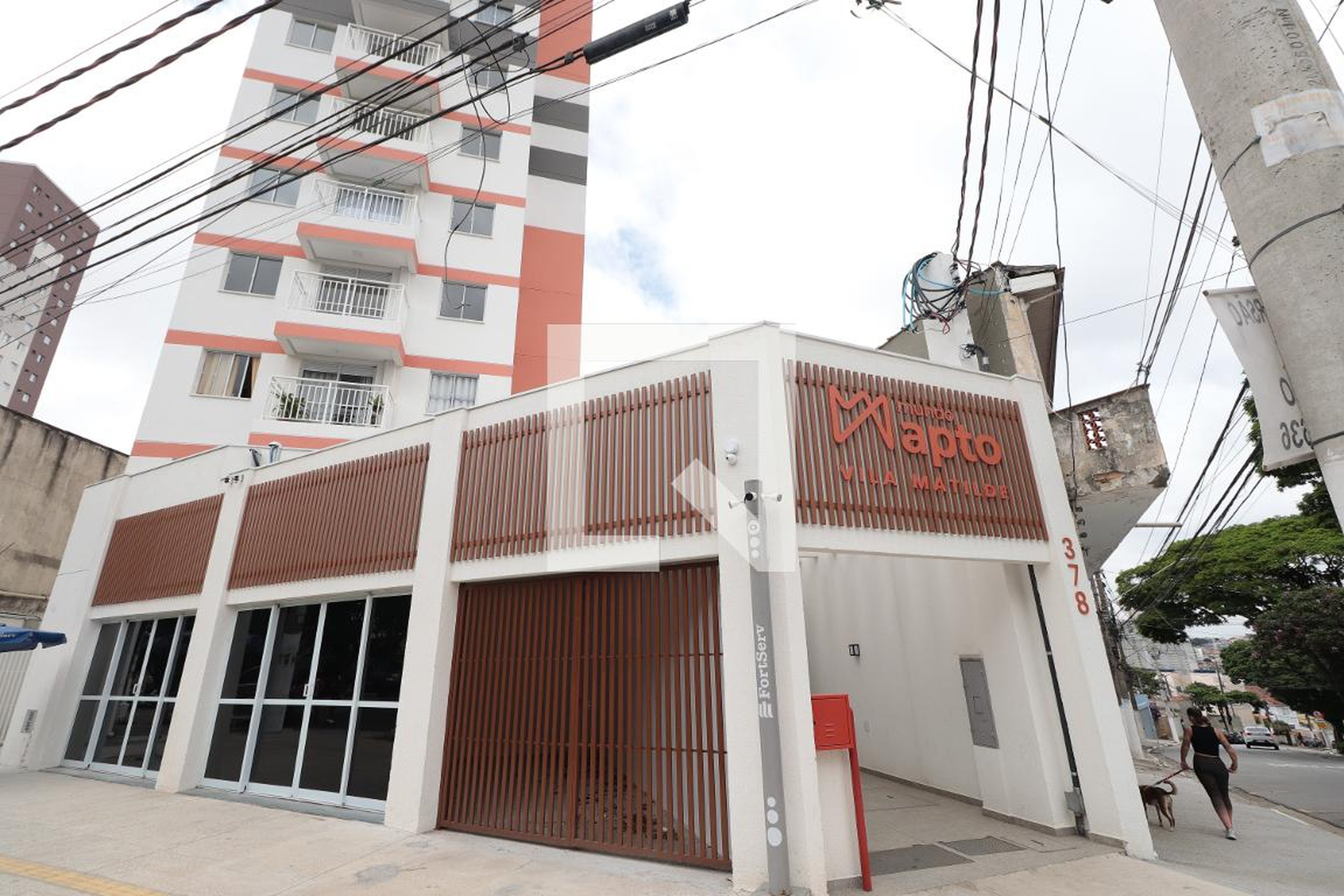 Fachada Condomínio Mundo Apto Vila Matilde