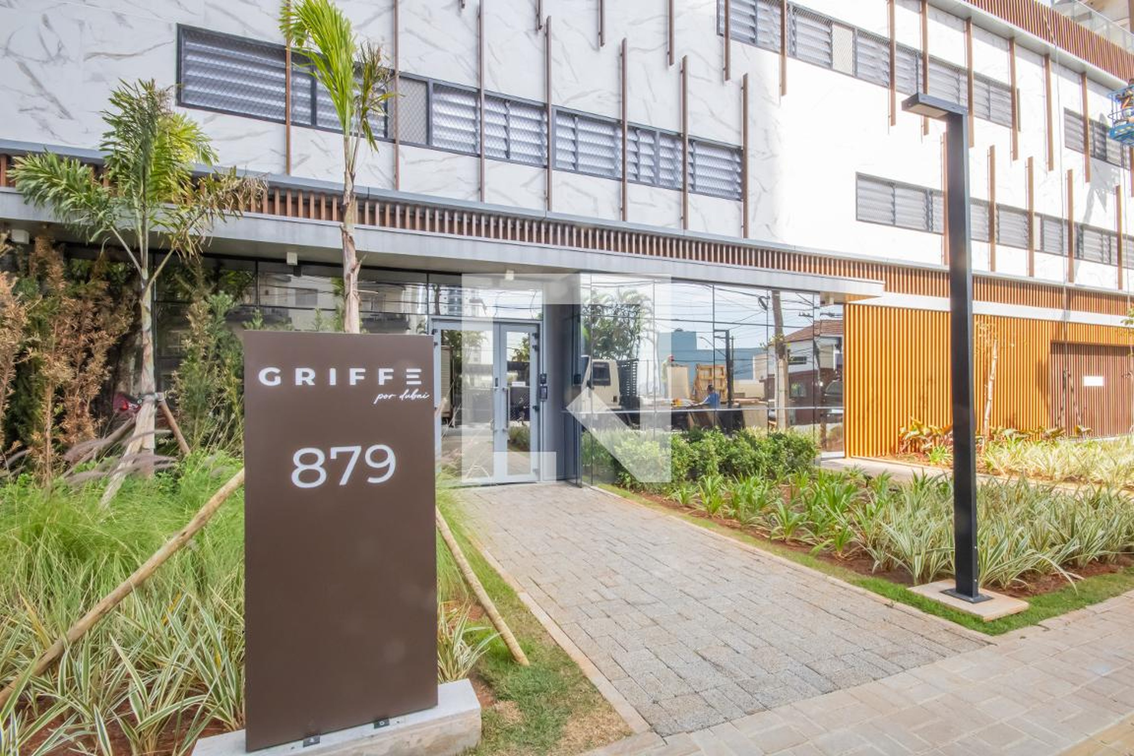 Fachada Condomínio Griffe por Dubai