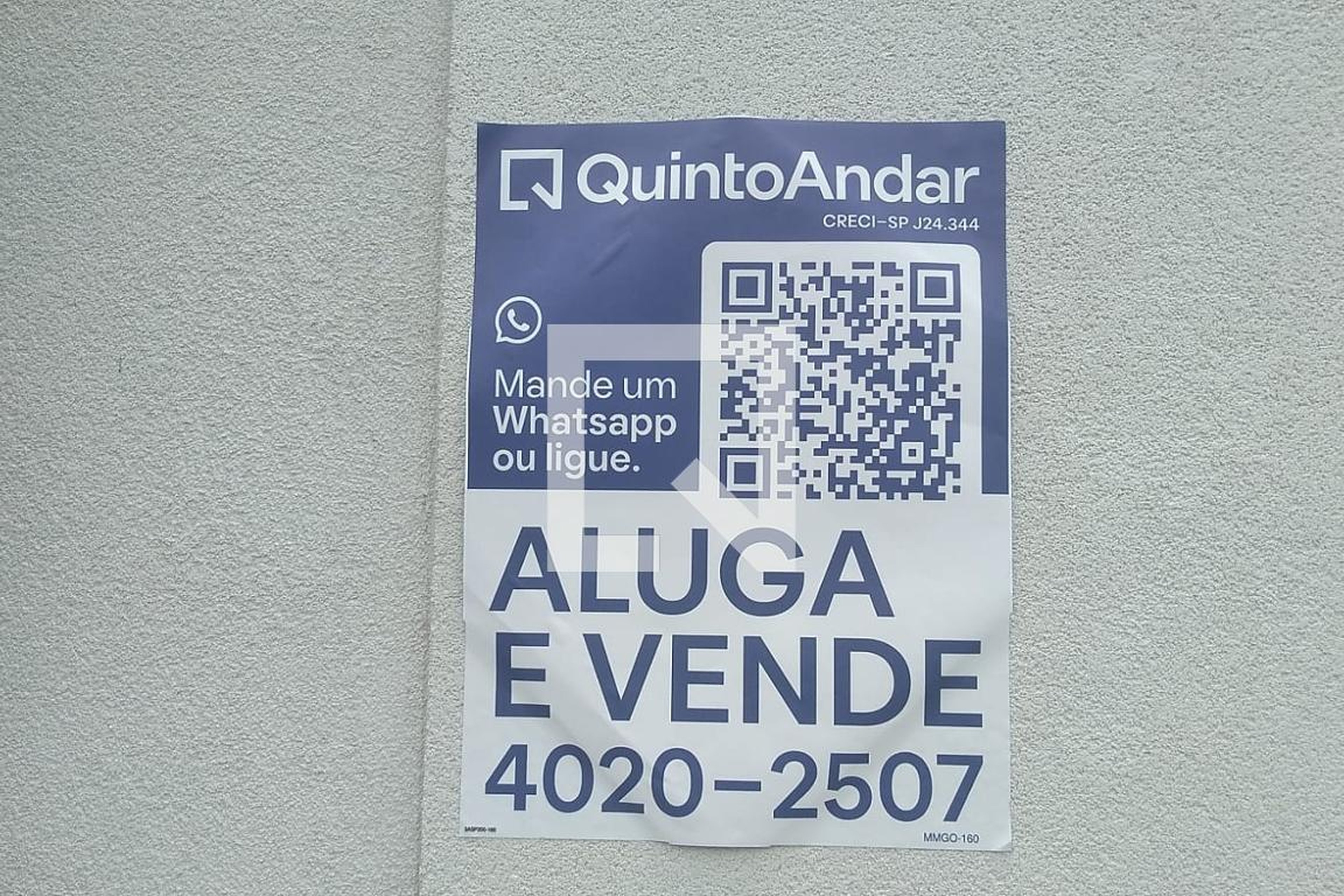 Fachada Condomínio em Rua Doutor José Alves Aranha, 64