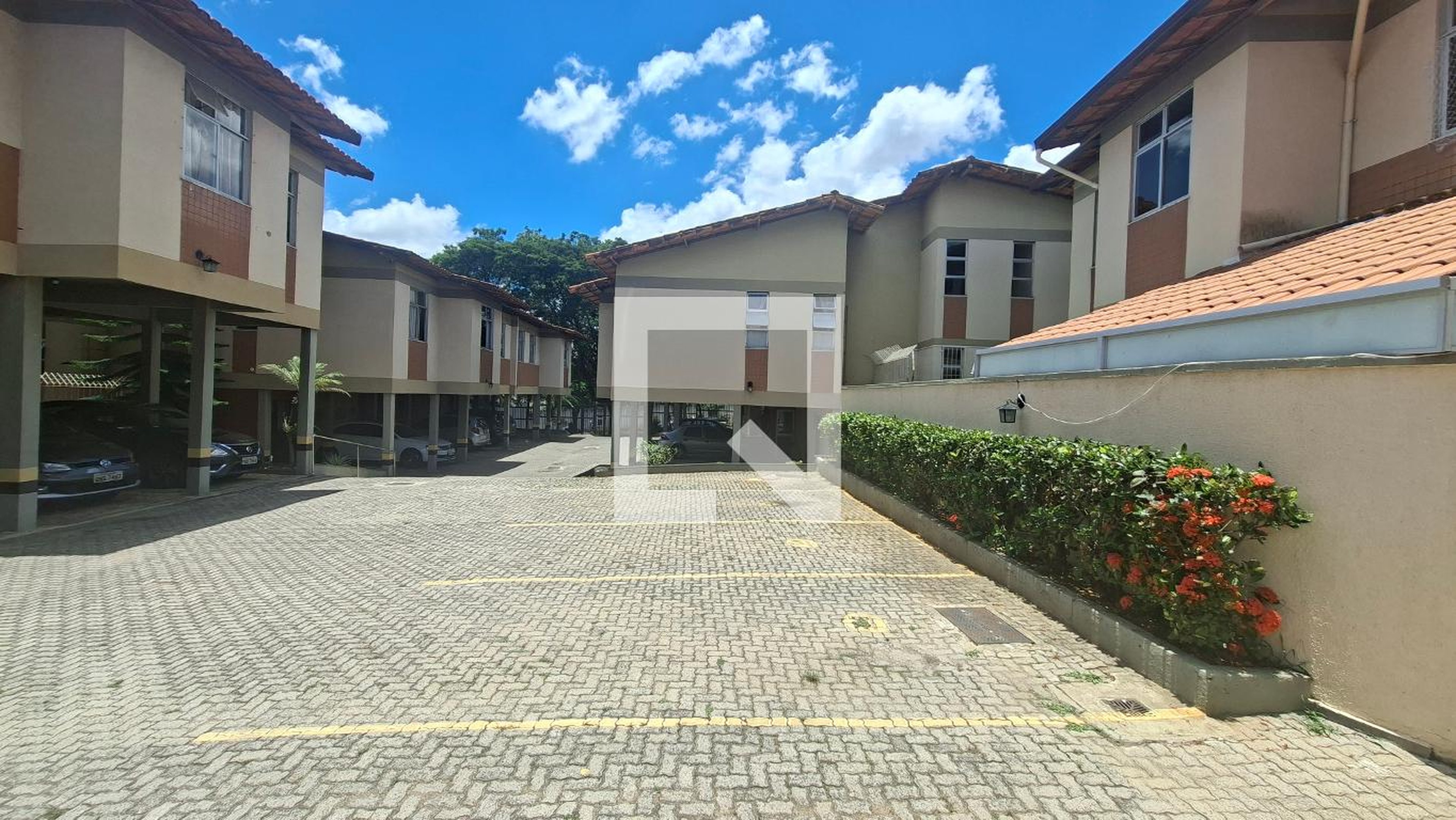 Condominio Condomínio em Rua das Canárias, 1931