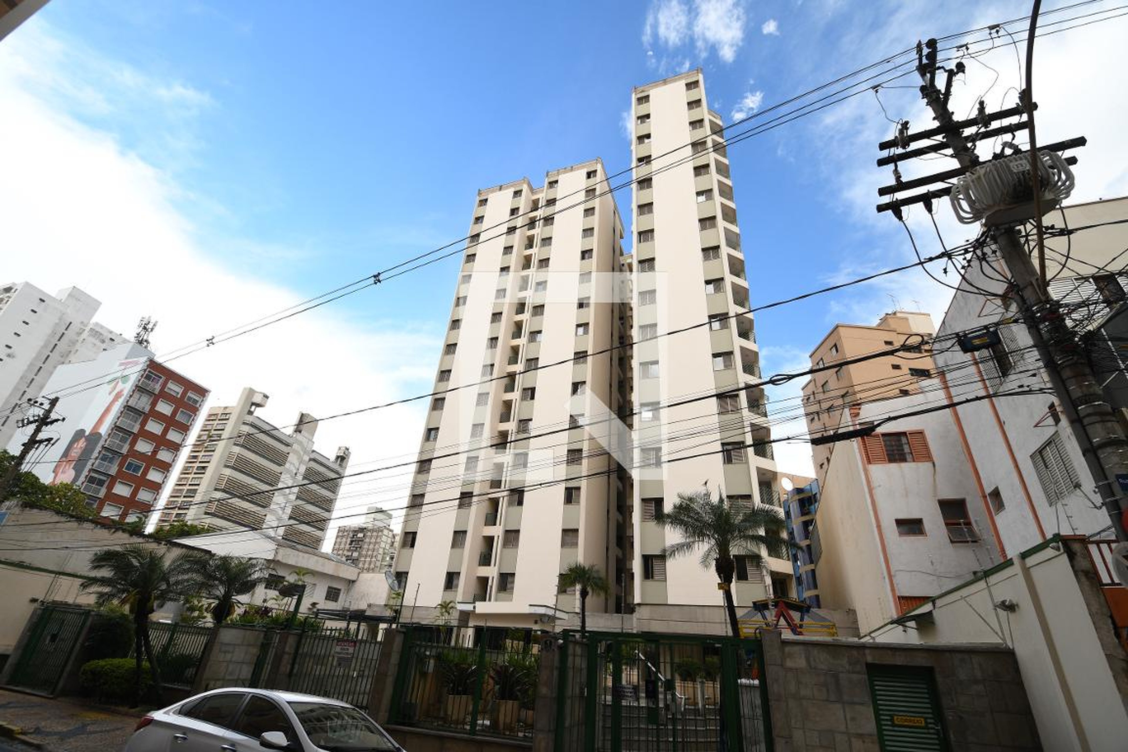 Fachada do Prédio Condomínio Ursini