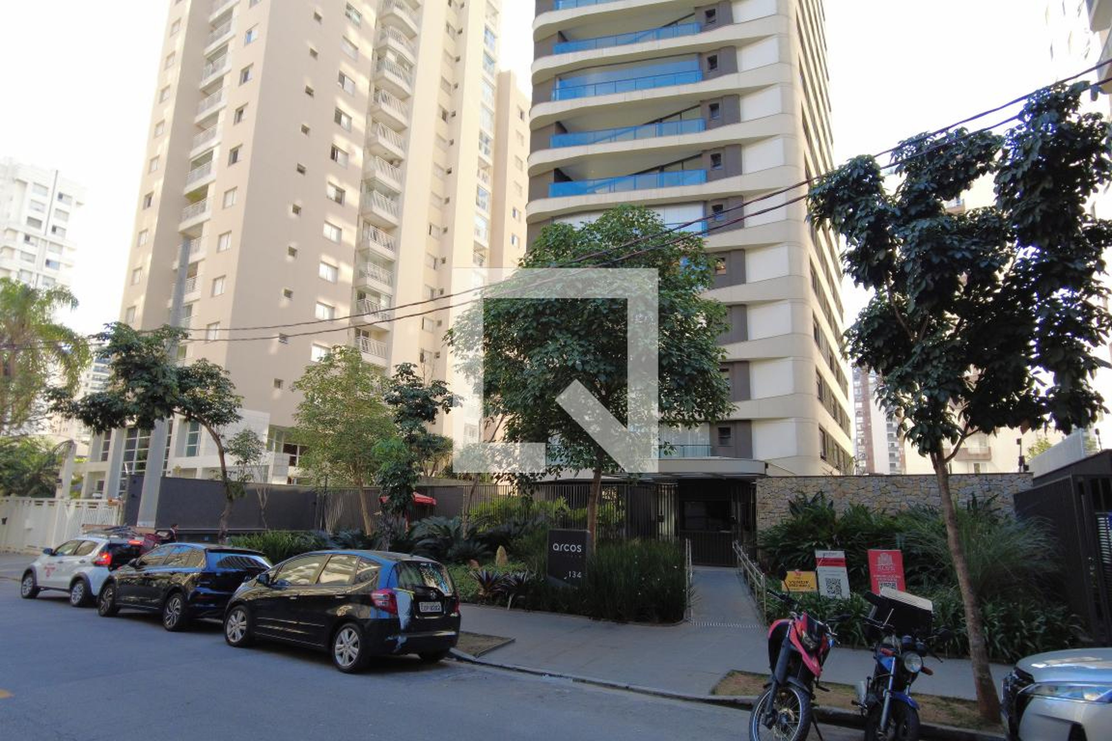 Fachada Condomínio Arcos Itaim