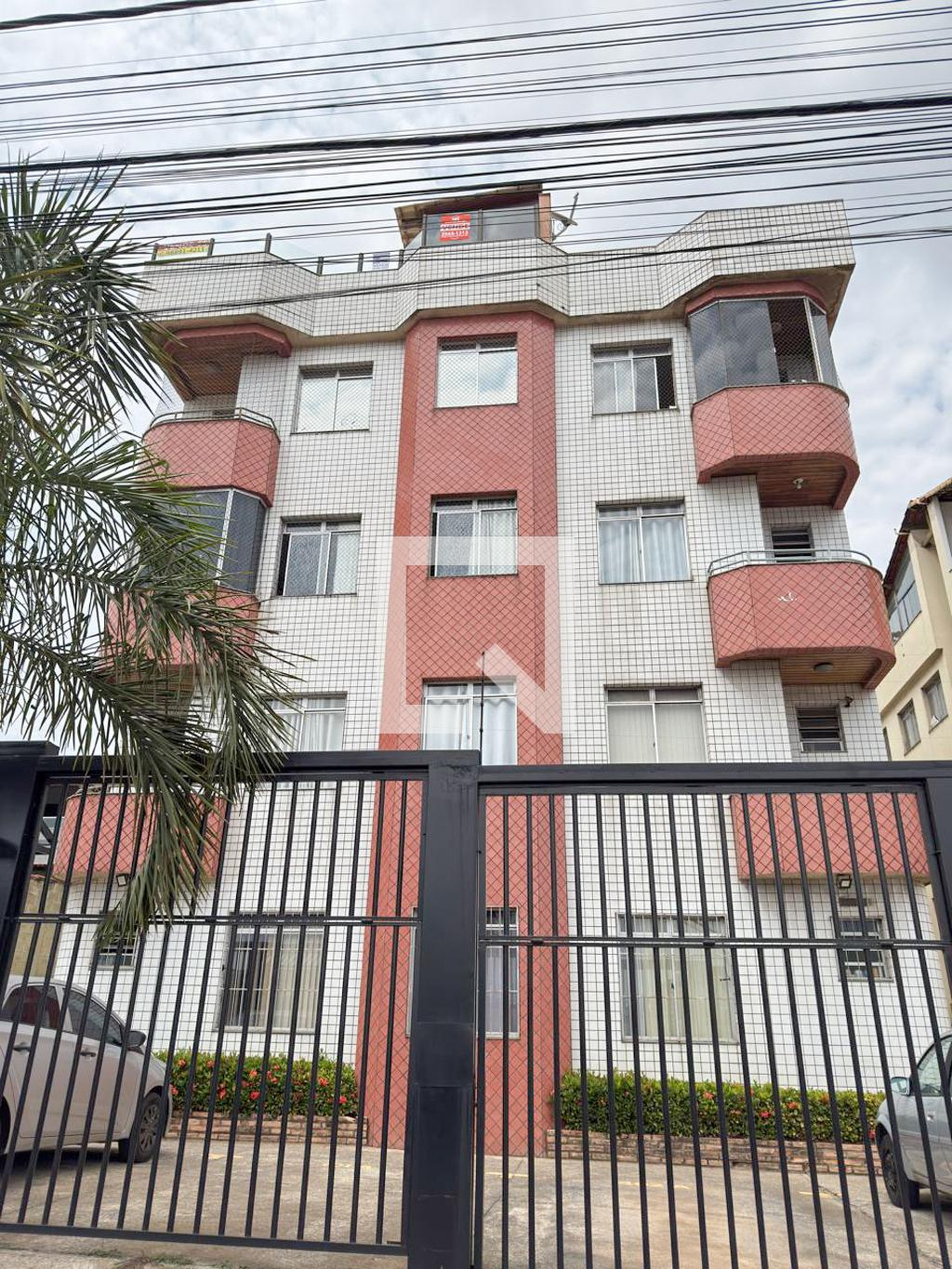 Fachada Condomínio em Rua Coronel Procópio, 255