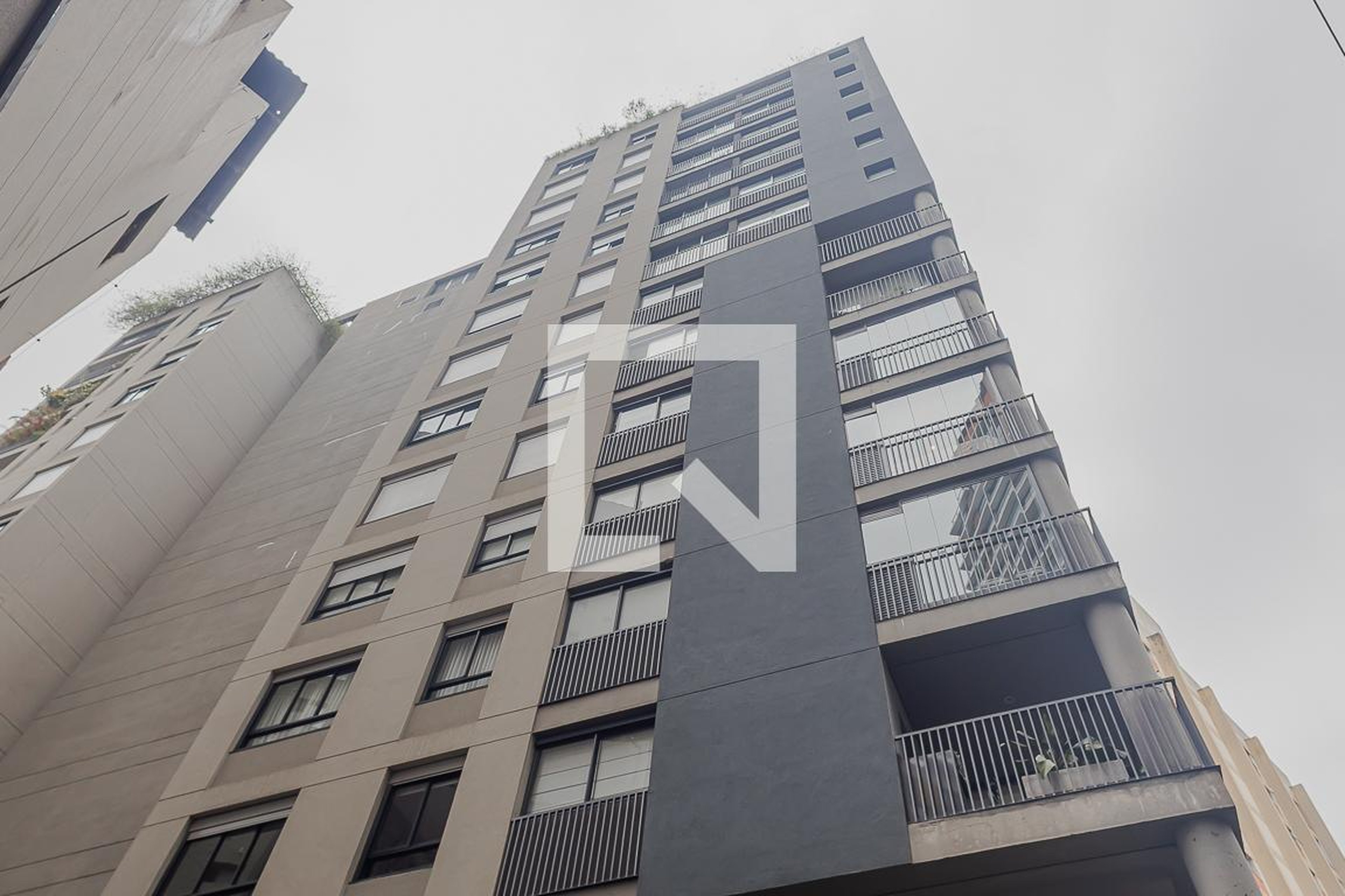 Fachada Condomínio Spot 393