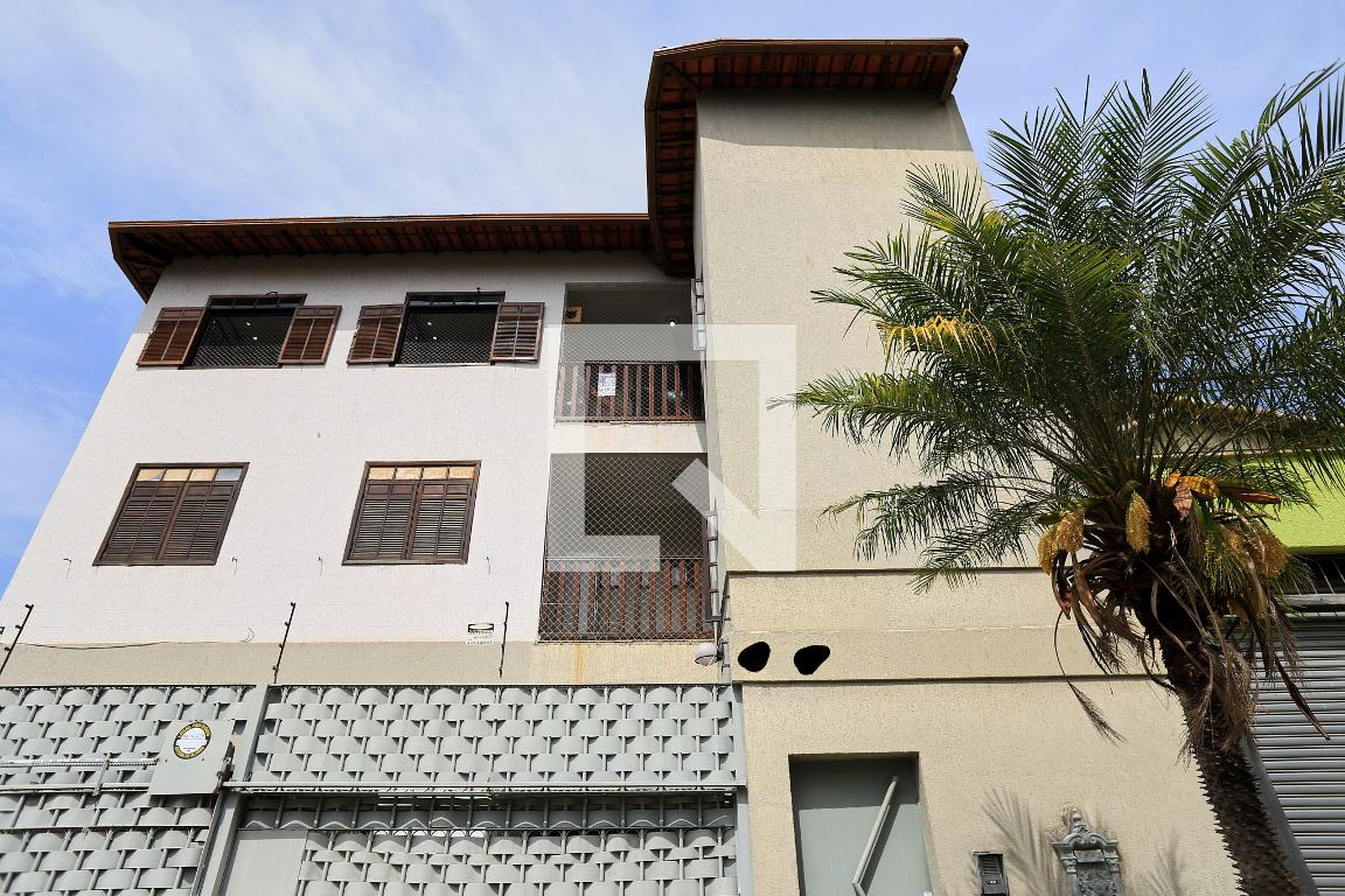 Fachada Condomínio em Rua Joubert Bustamante, 59