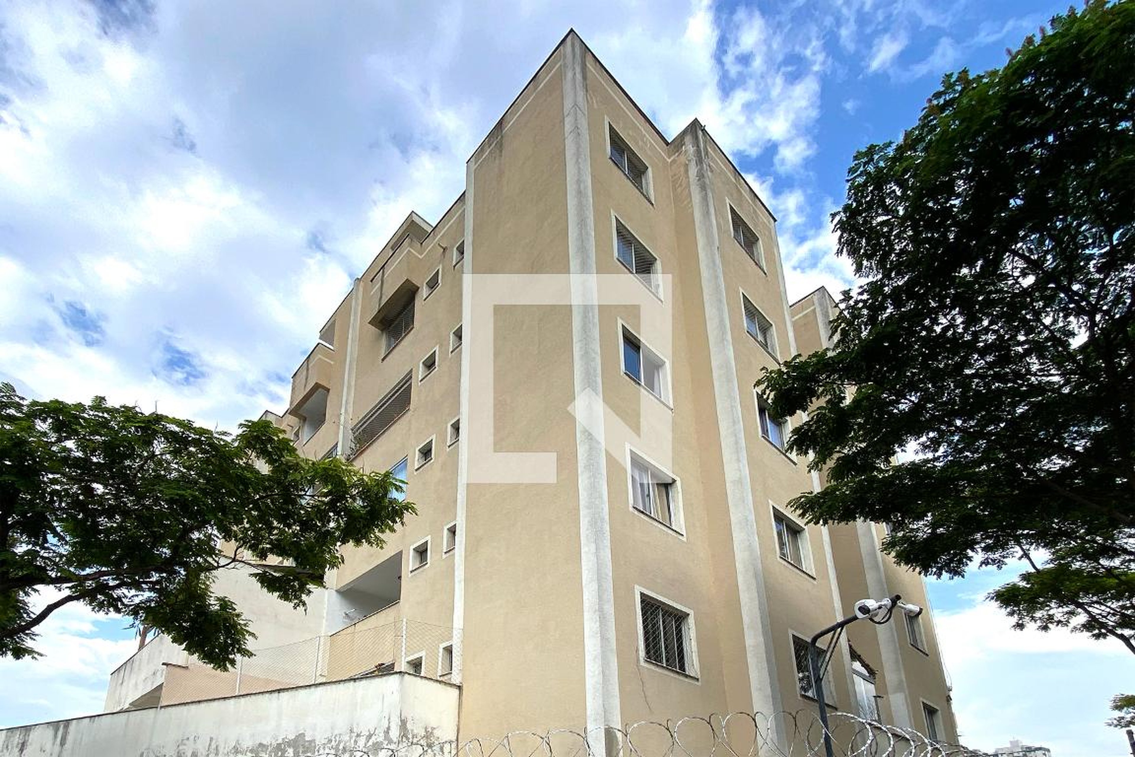 Fachada Edifício Via Nove Palmeiras