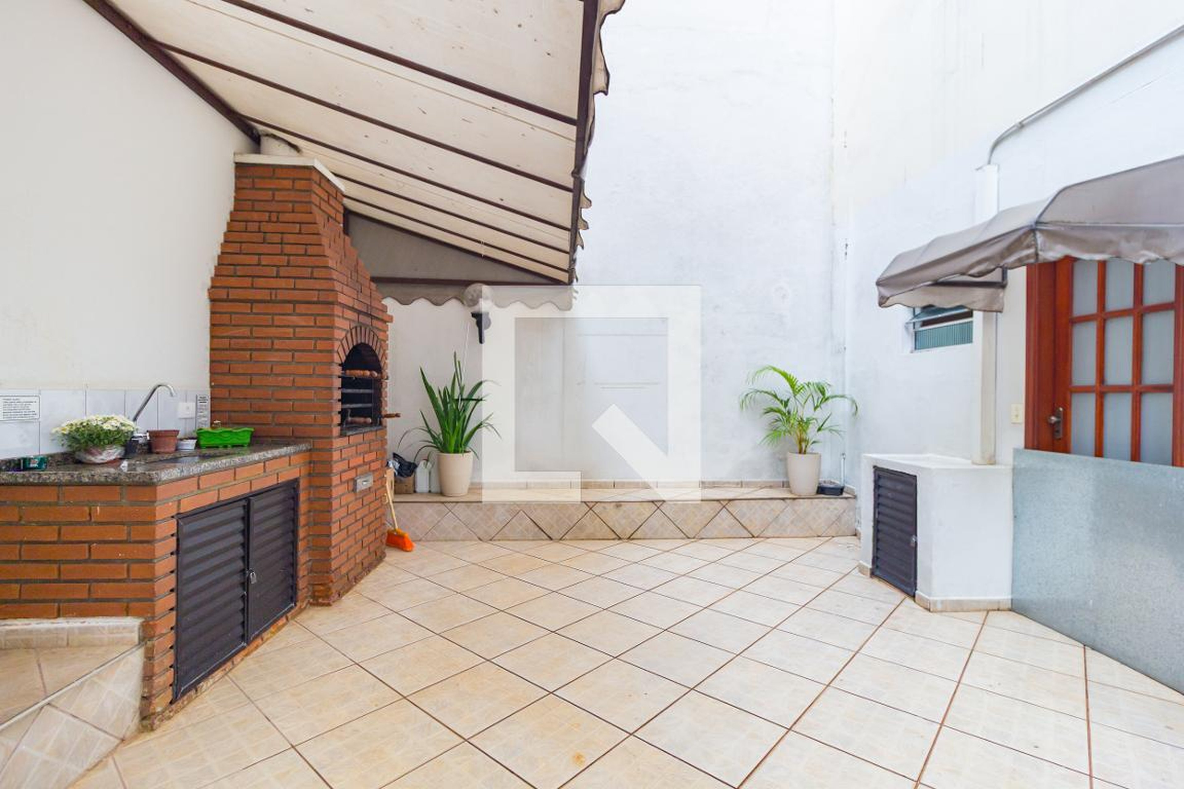 Churrasqueira - Violeta