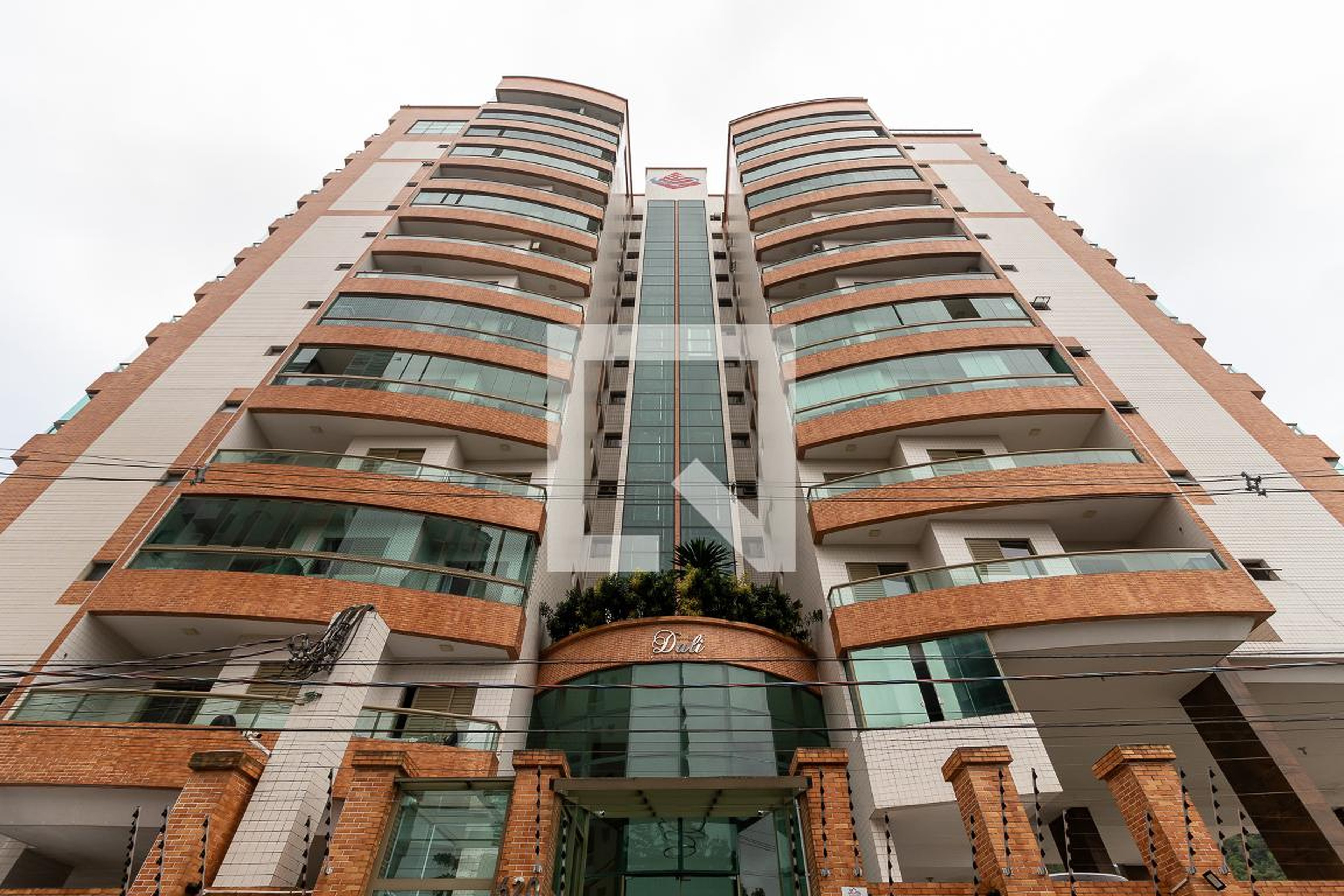 Fachada Condomínio Salvador Dali