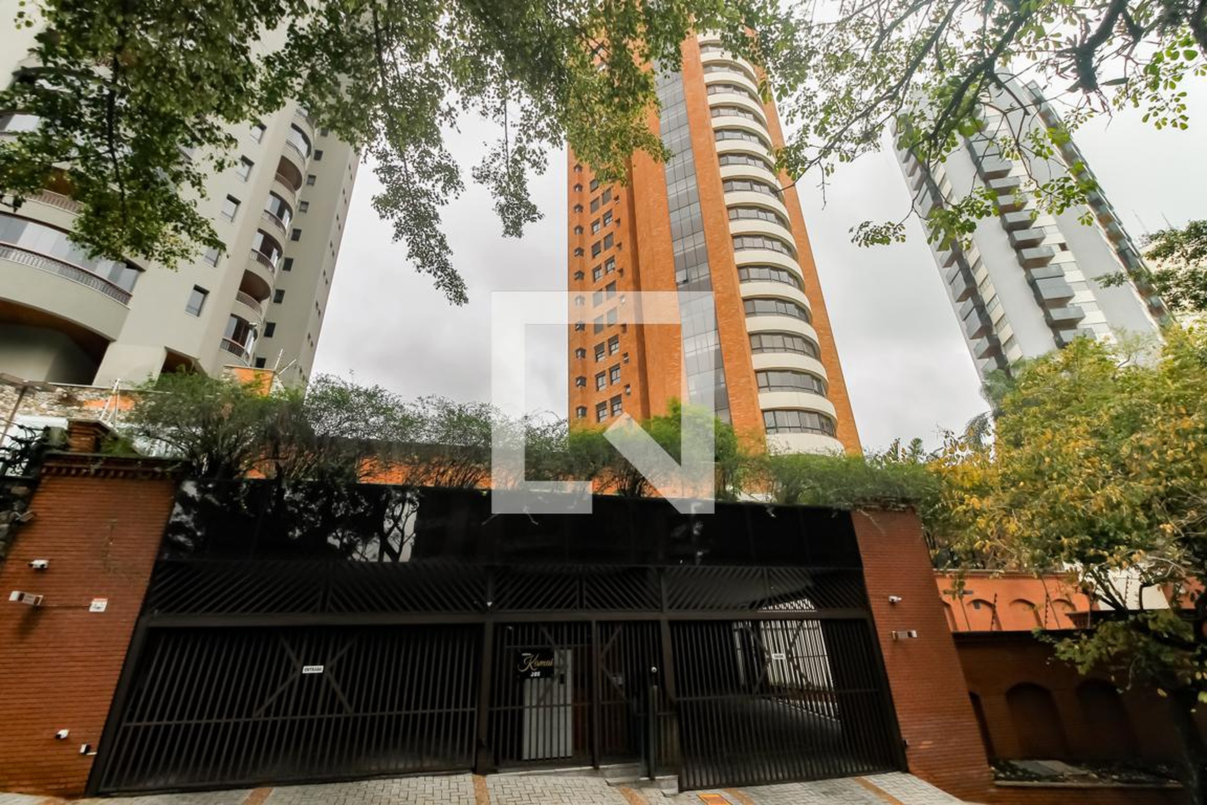 Fachada do Prédio Condomínio Kamai