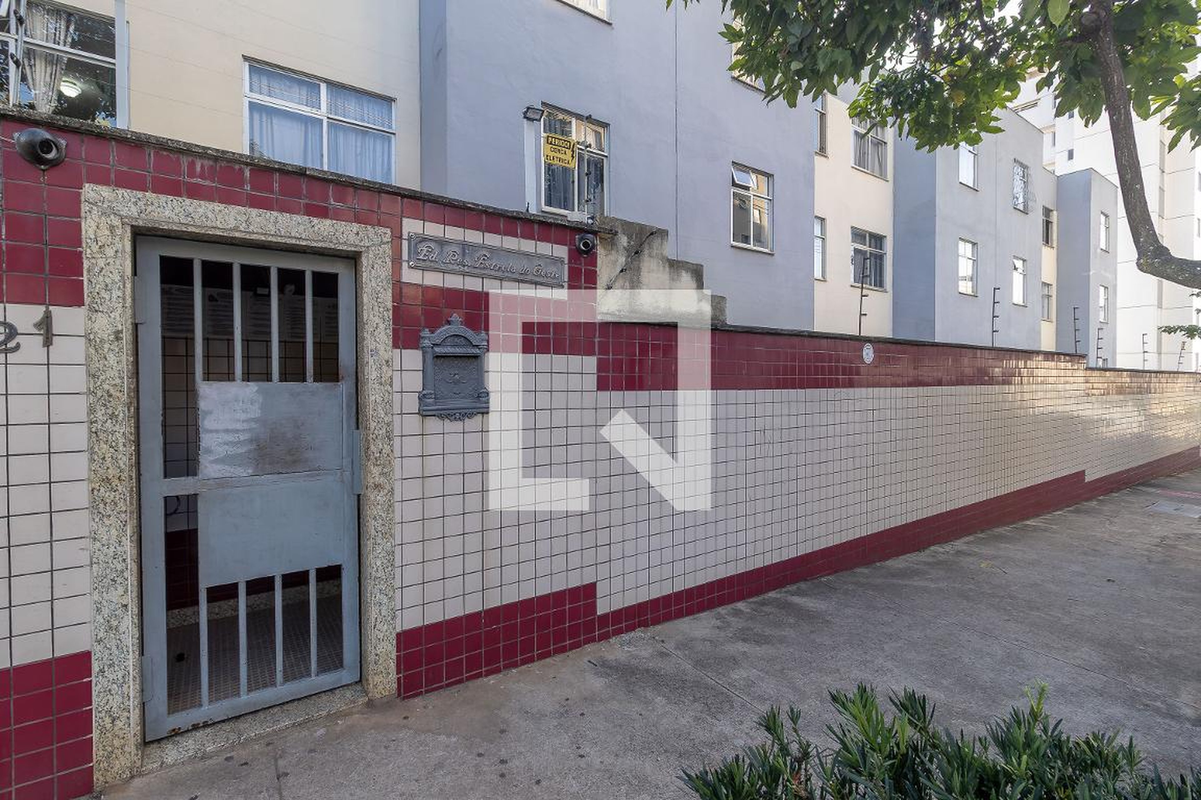 Fachada Condomínio em Rua Raul Seixas, 530