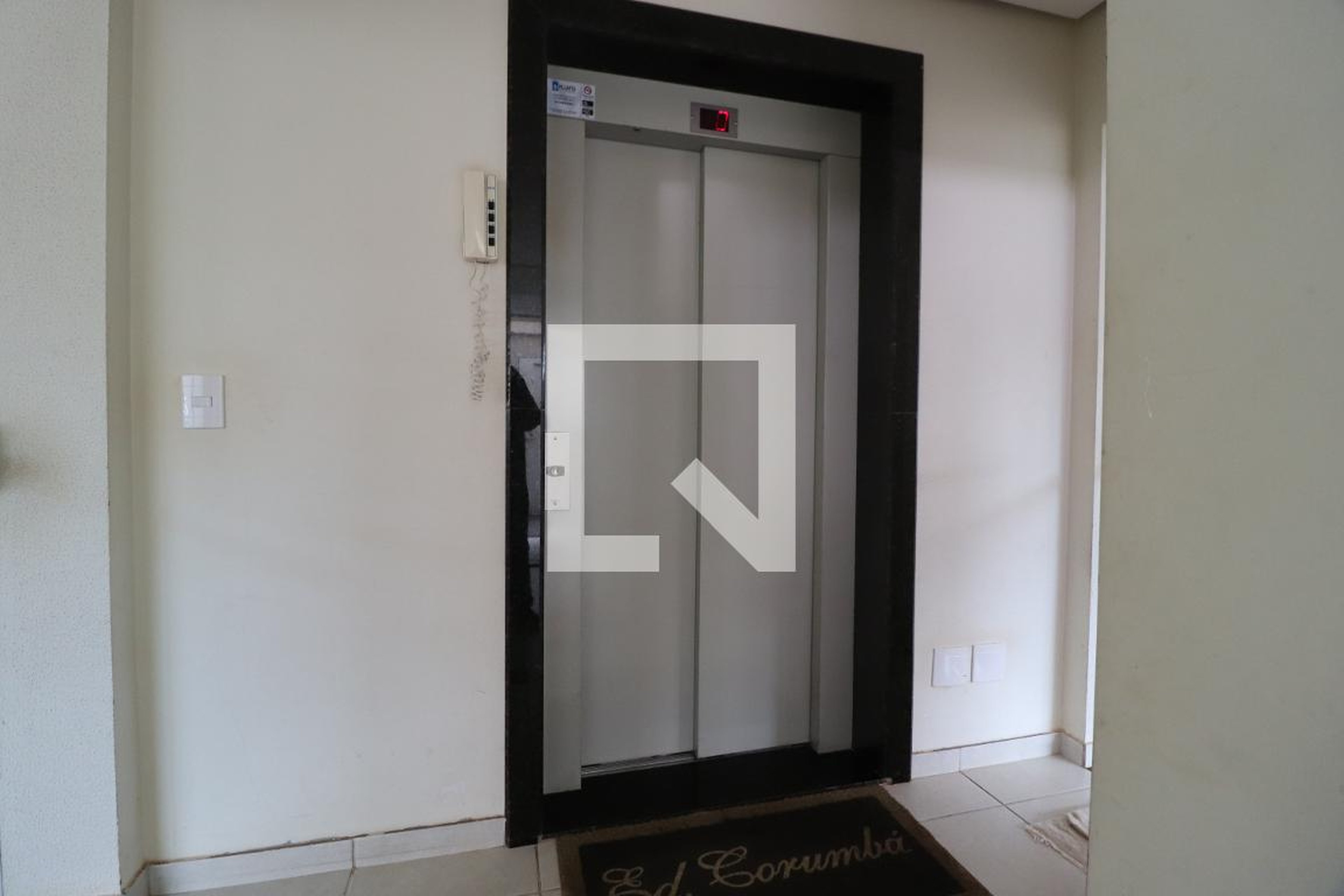 Área comum Condomínio em Rua Jorge Martins Pinto, 1575