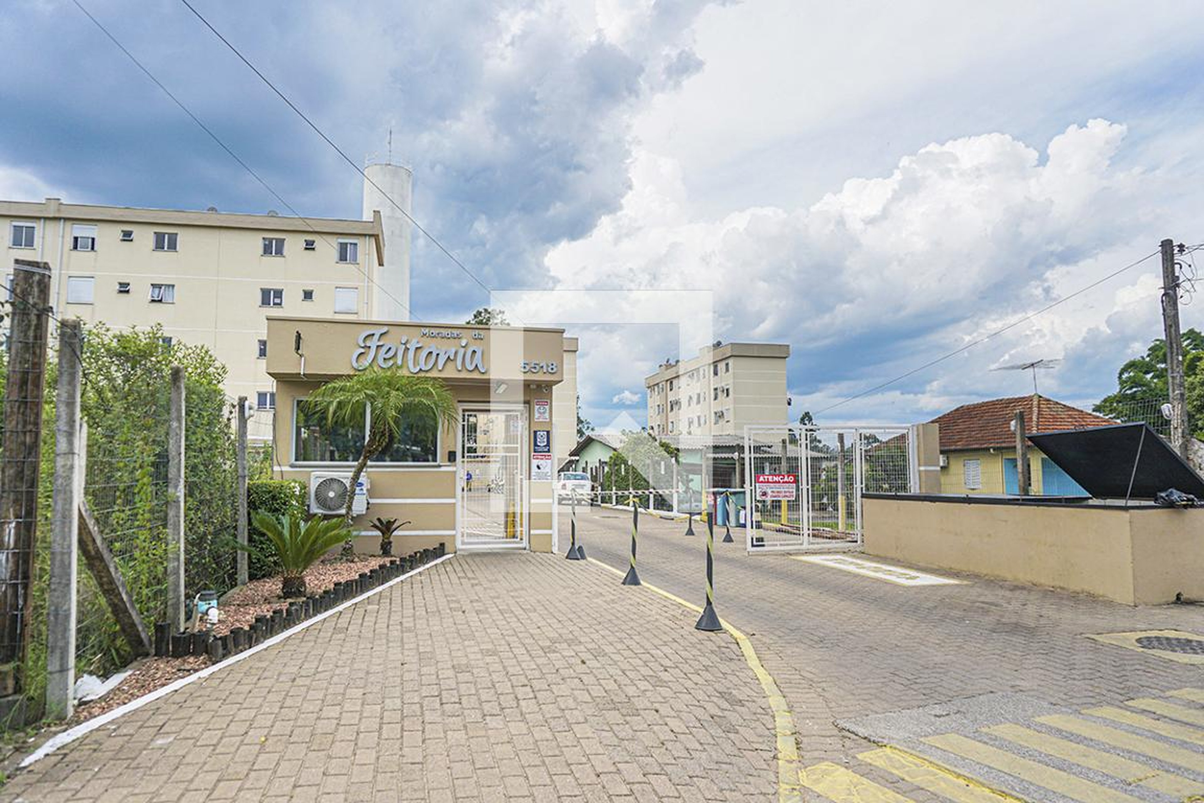 Fachada Condomínio Moradas da Feitoria