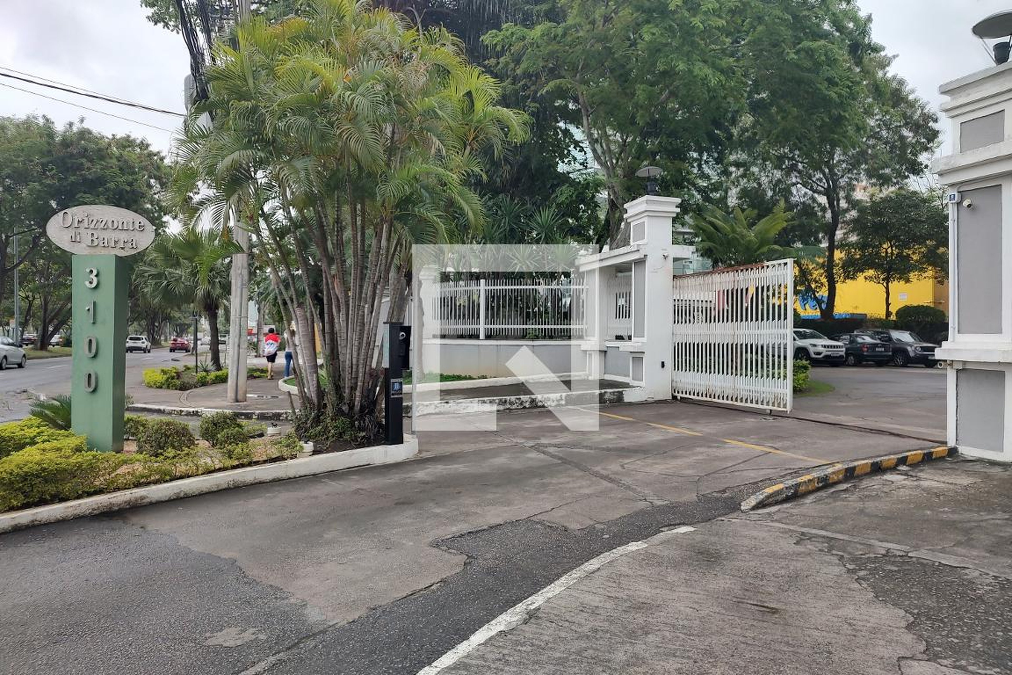 Fachada do condomínio Condomínio Orizzonte di Barra