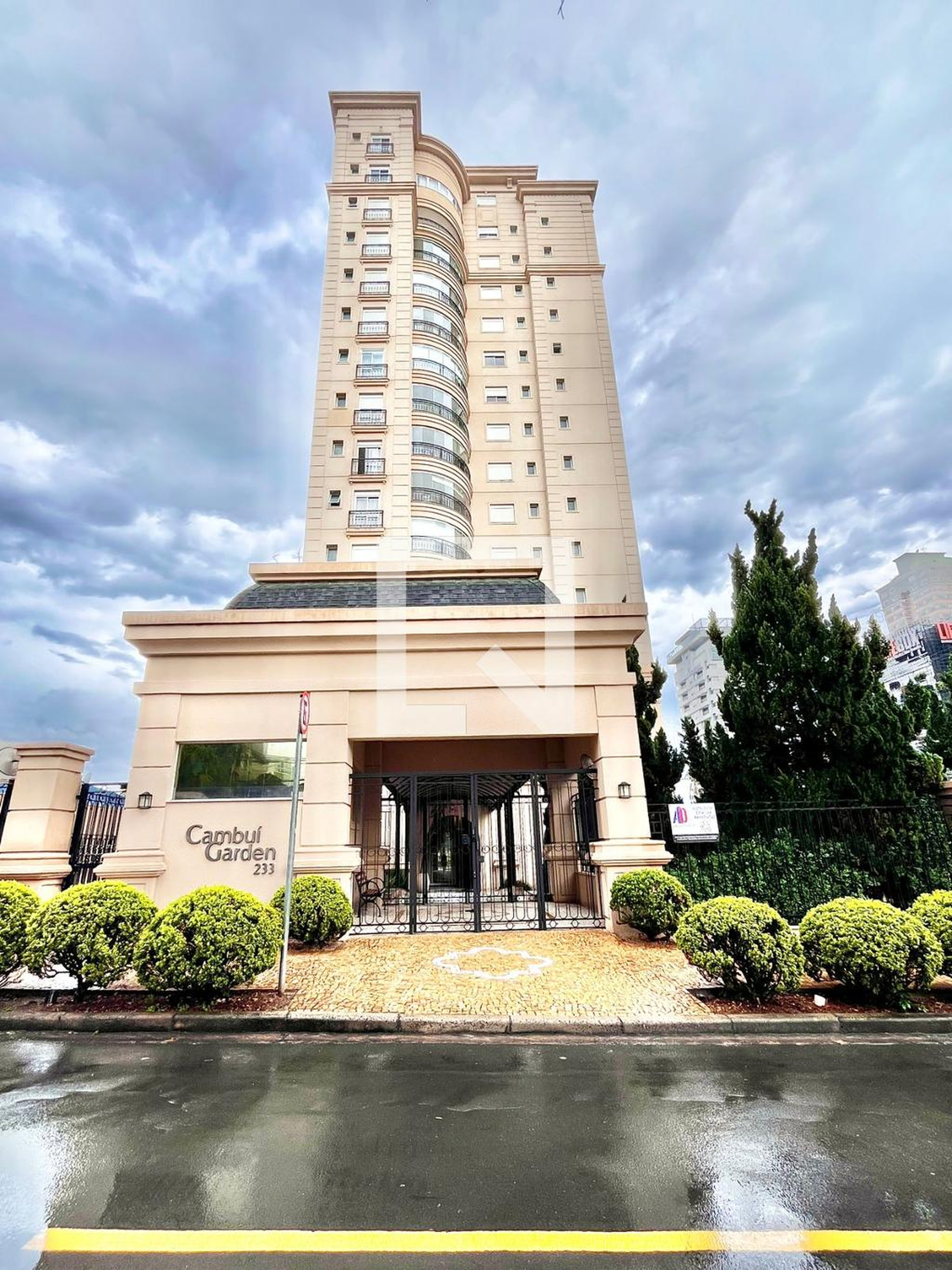 Fachada do Prédio Condomínio Cambui Garden