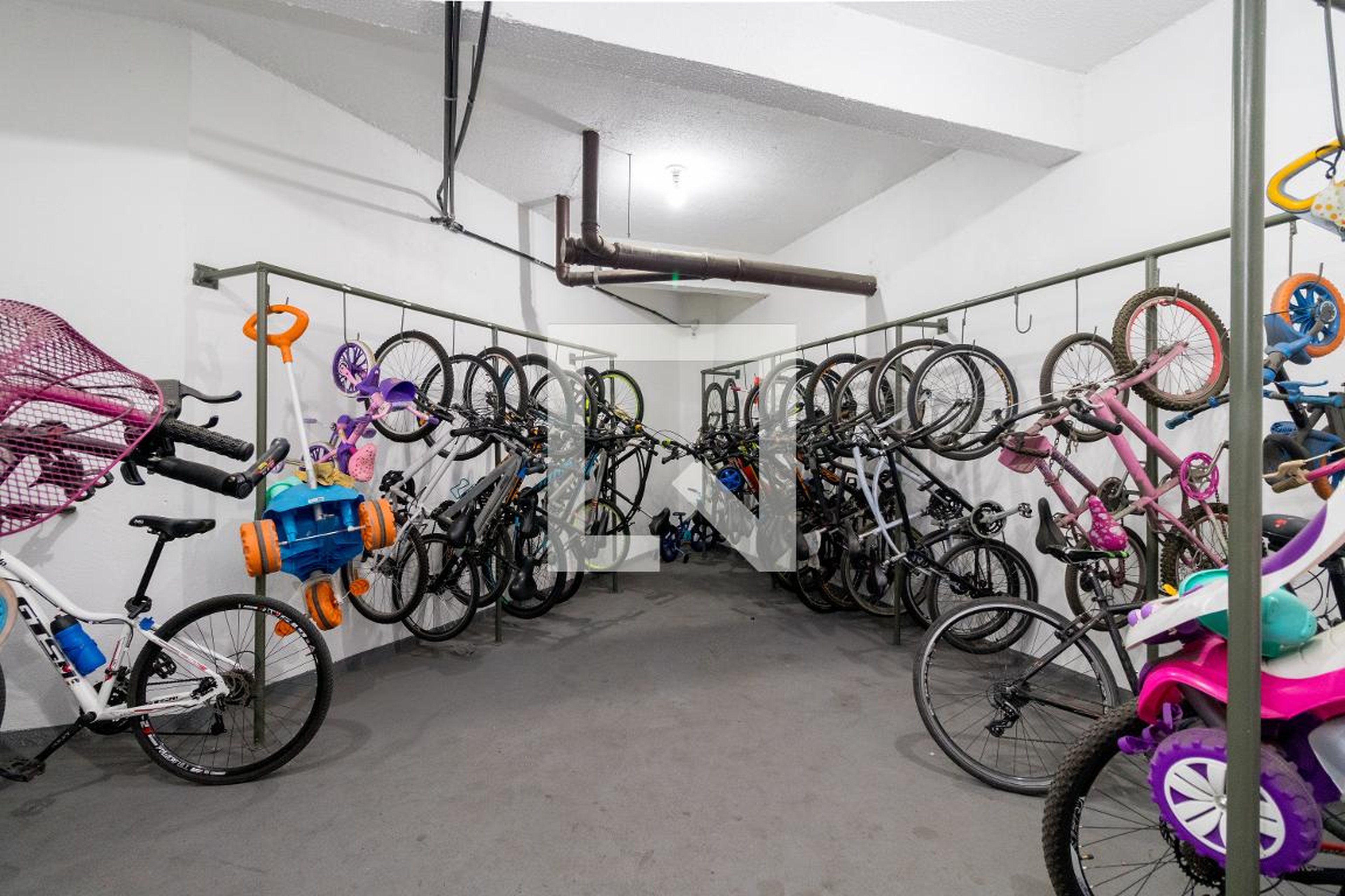 Bicicletário - Residencial Algarve