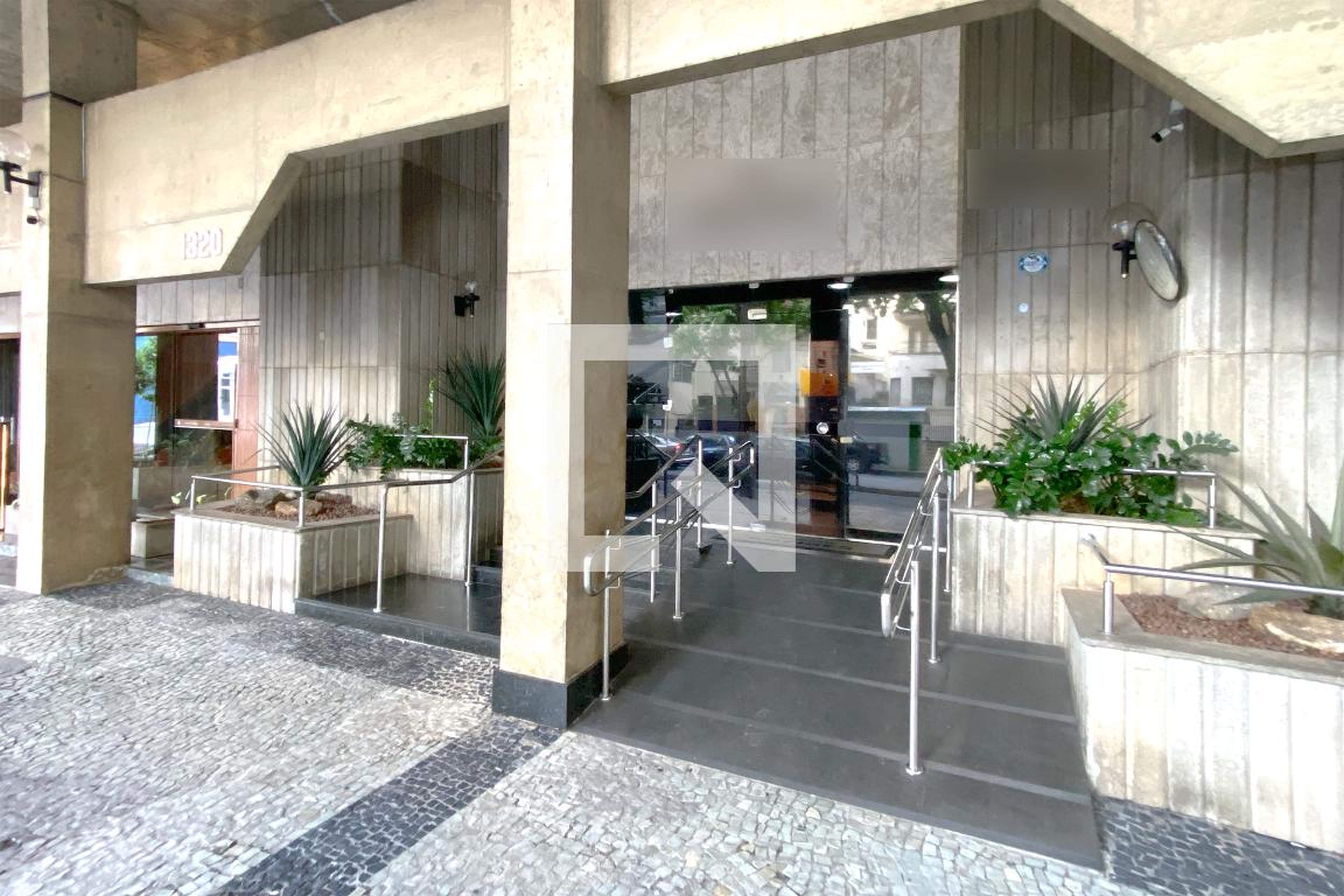 Fachada Edifício Antibes