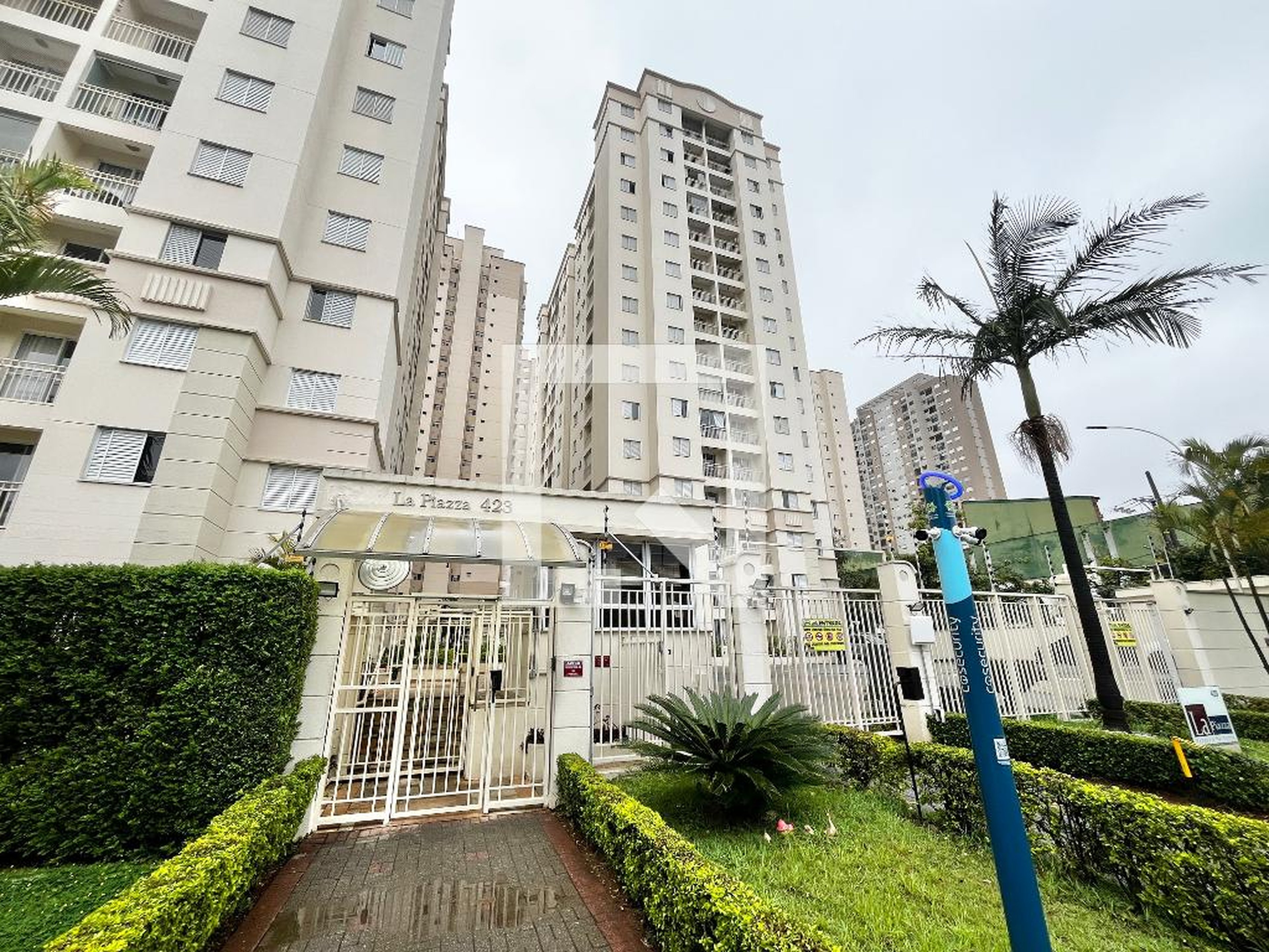 Fachada Condomínio La Piazza