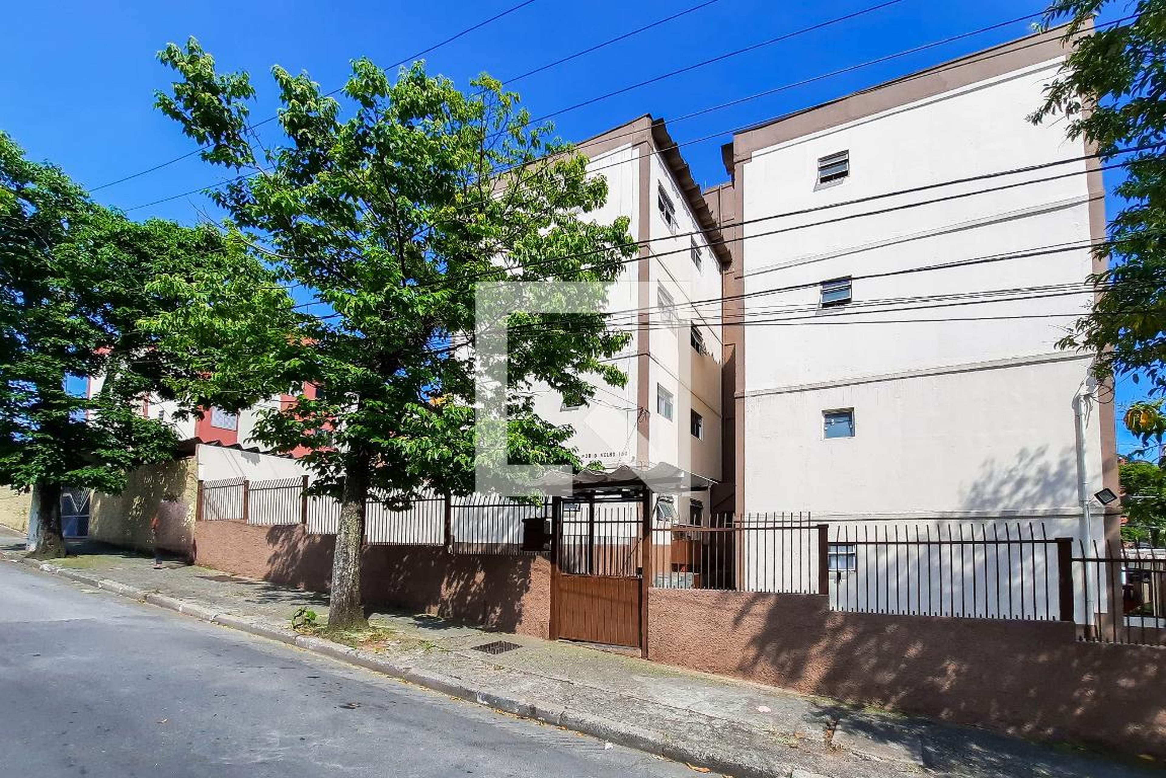 Fachada do Condomínio Edifício Porto Velho