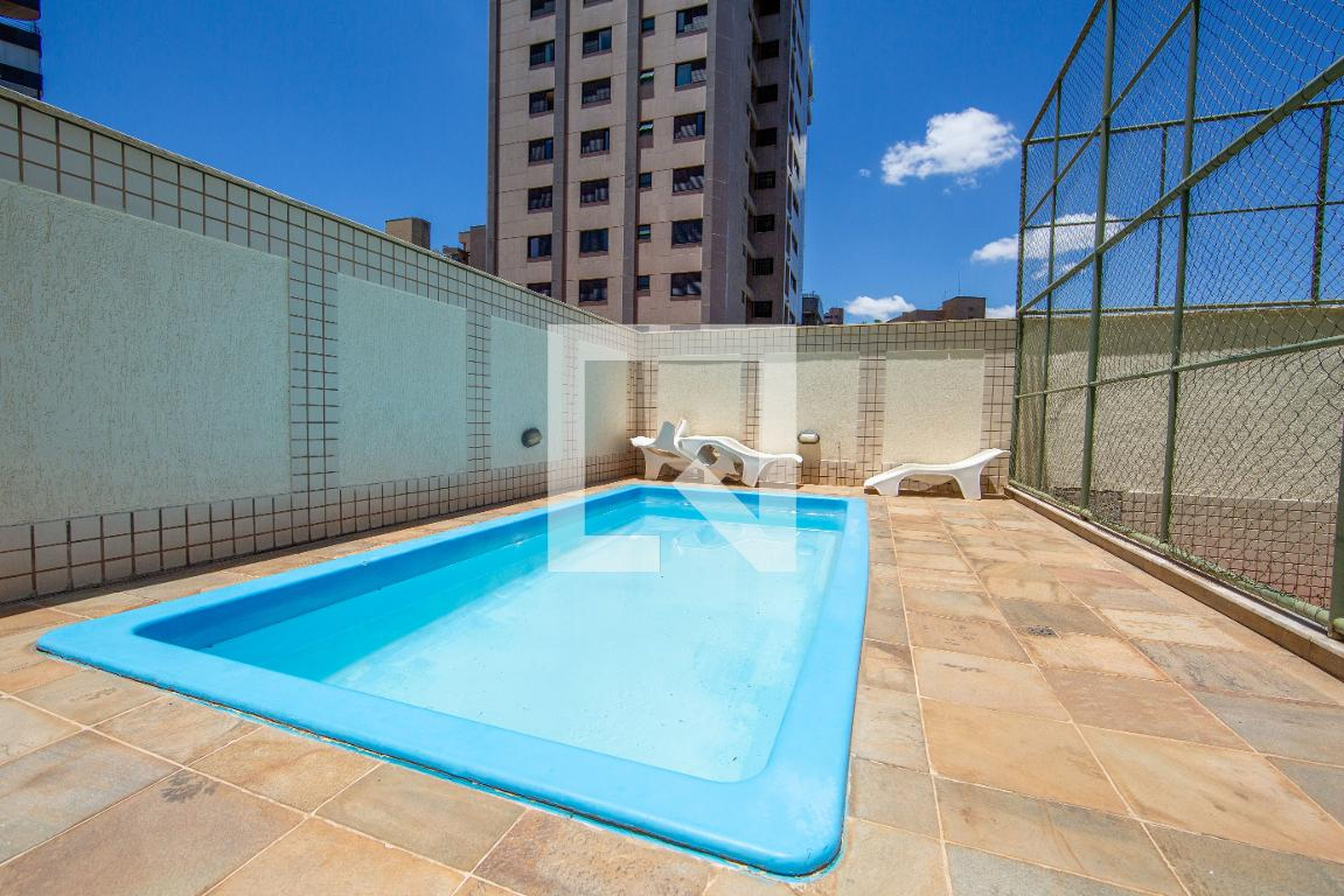 PISCINA - 