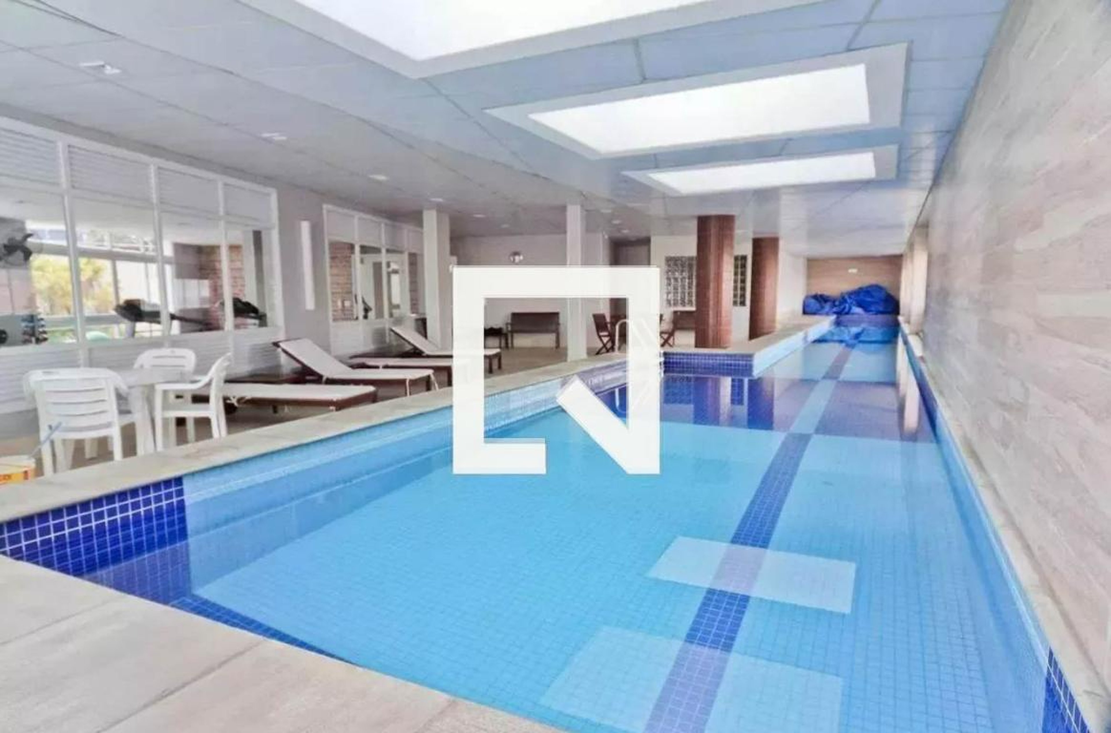 Piscina - Praça DAmoreira