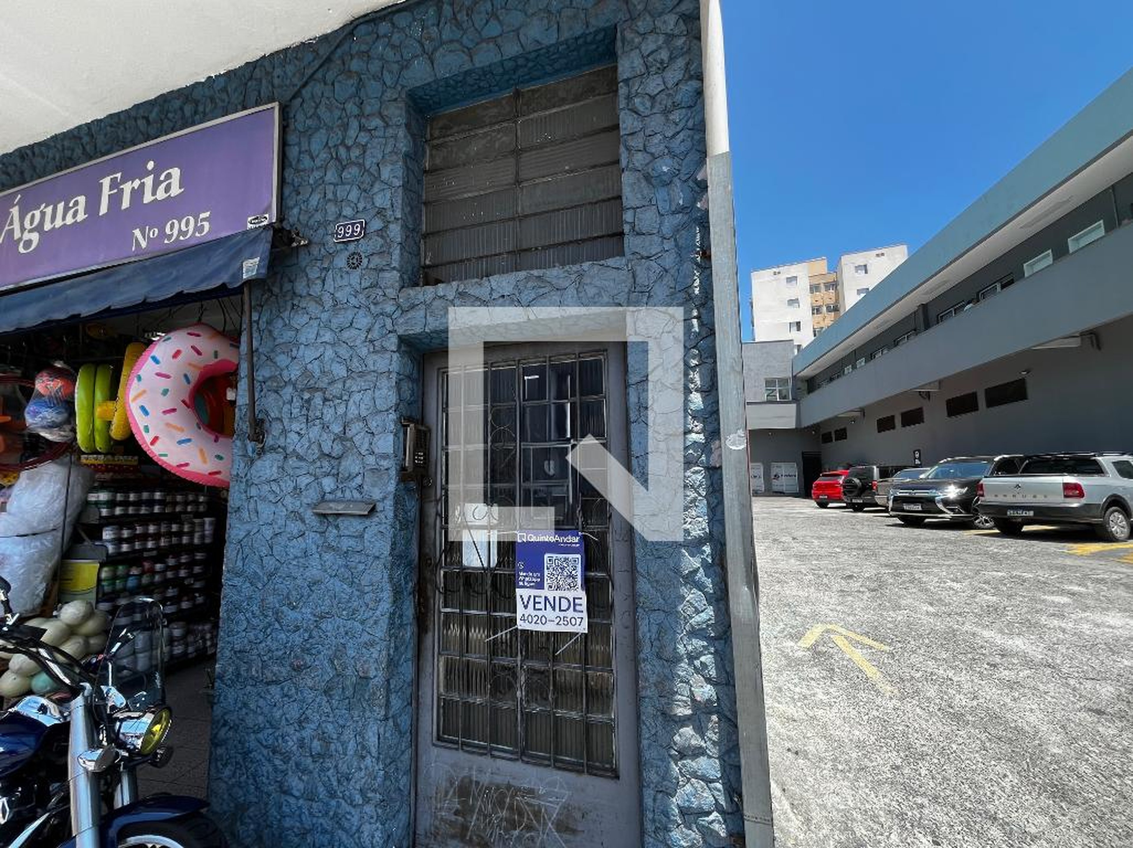 Fachada Condomínio em Avenida Água Fria, 999