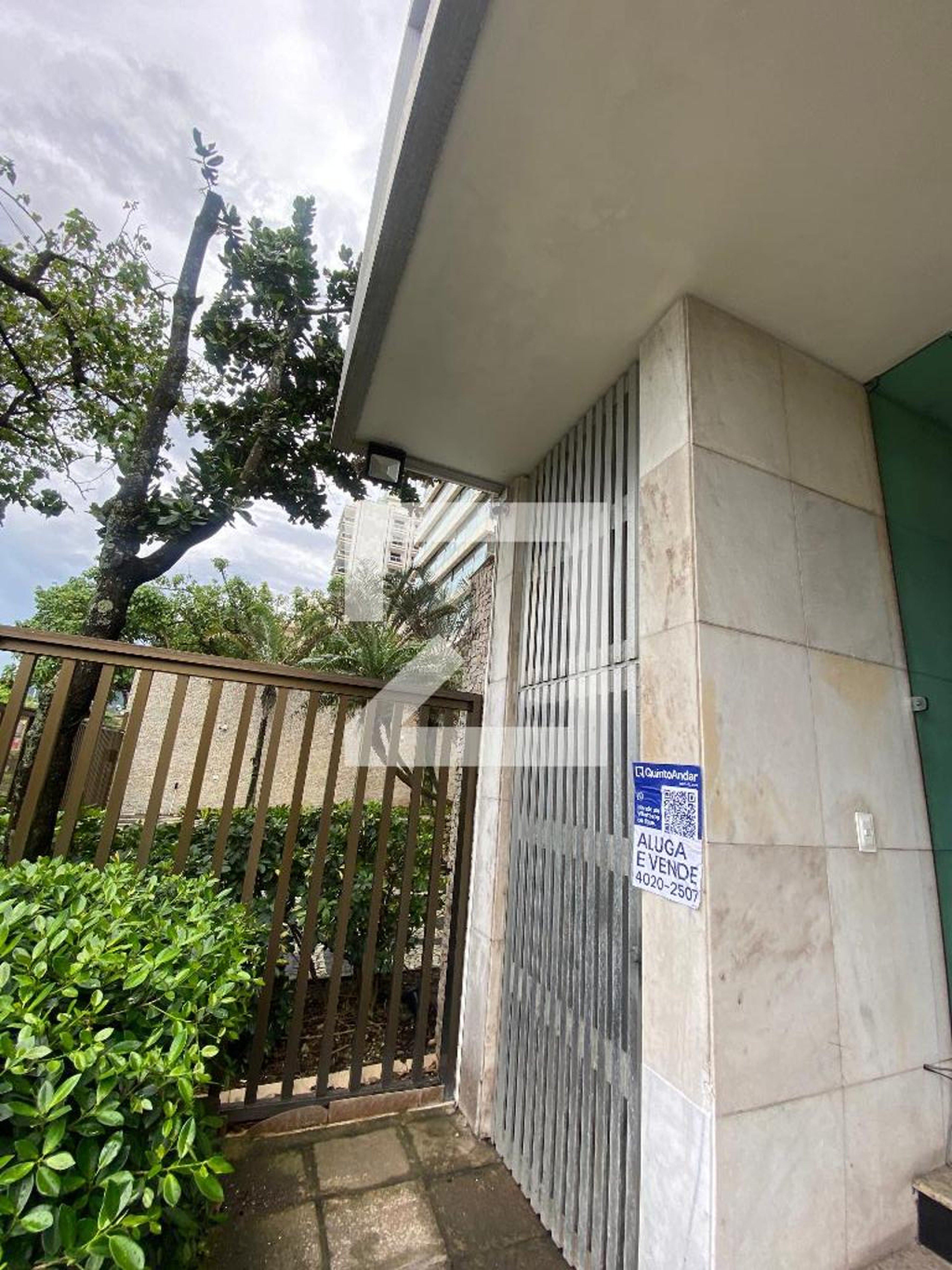 Fachada Condomínio em Avenida Vieira Souto, 546