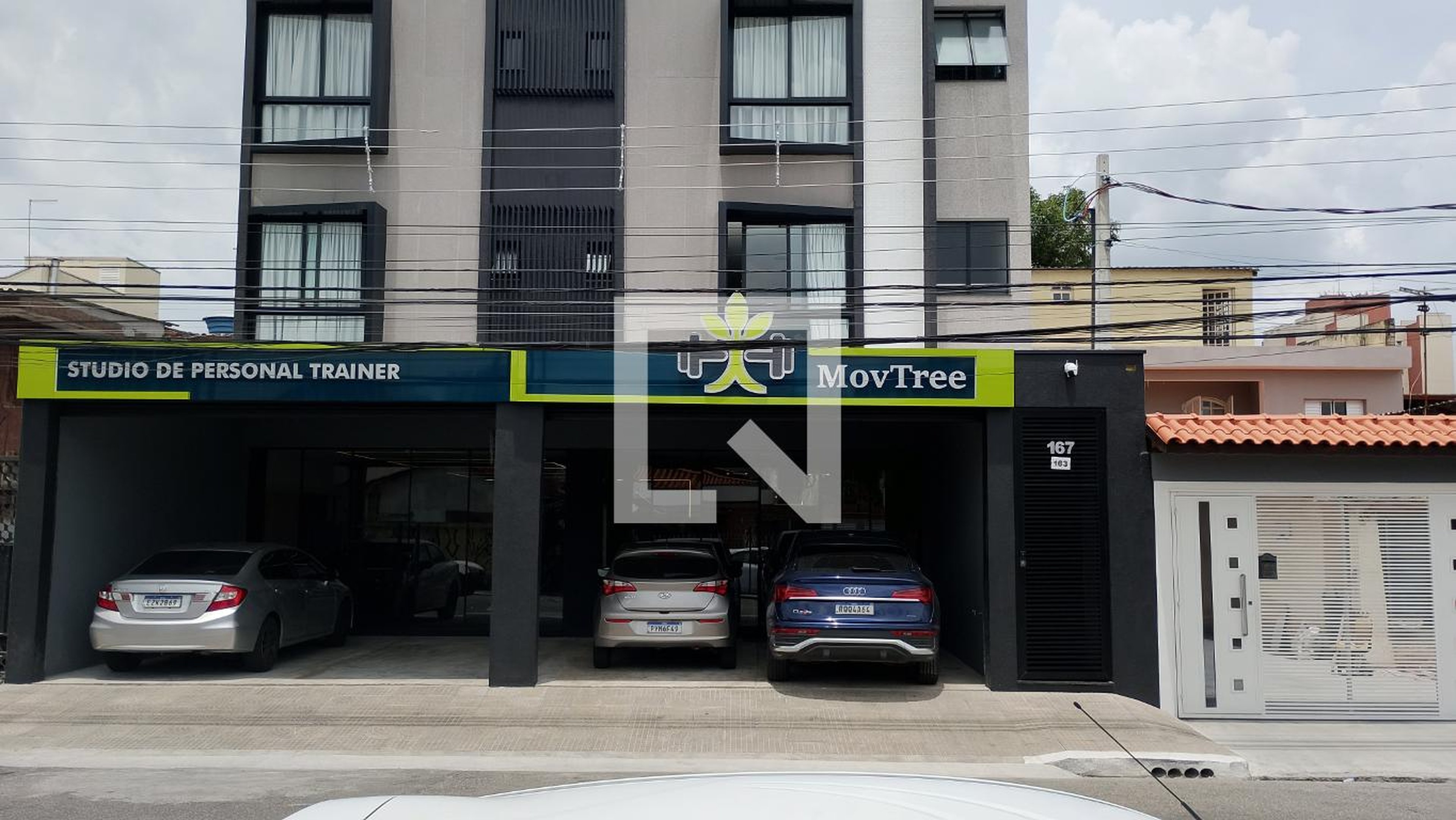 Fachada Condomínio em Rua Barão do Rio Branco, 167