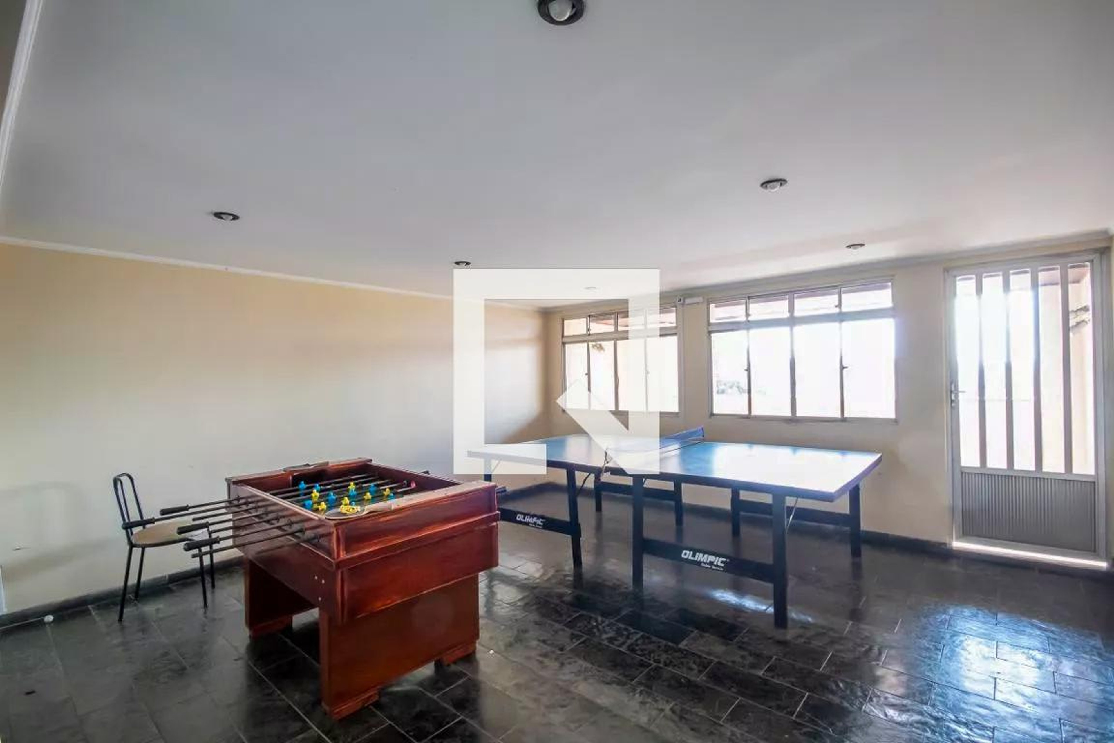 Sala de Jogos - Cintia