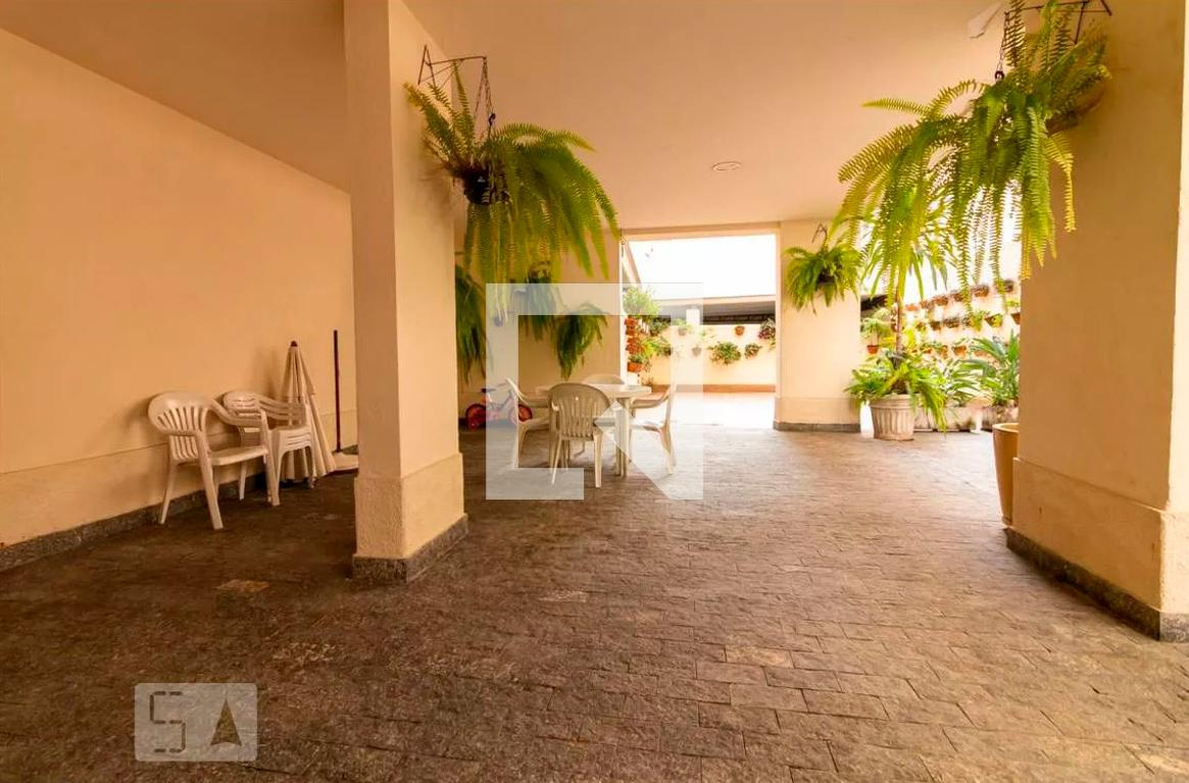 Área comum - Mansão Jackson Rosseal