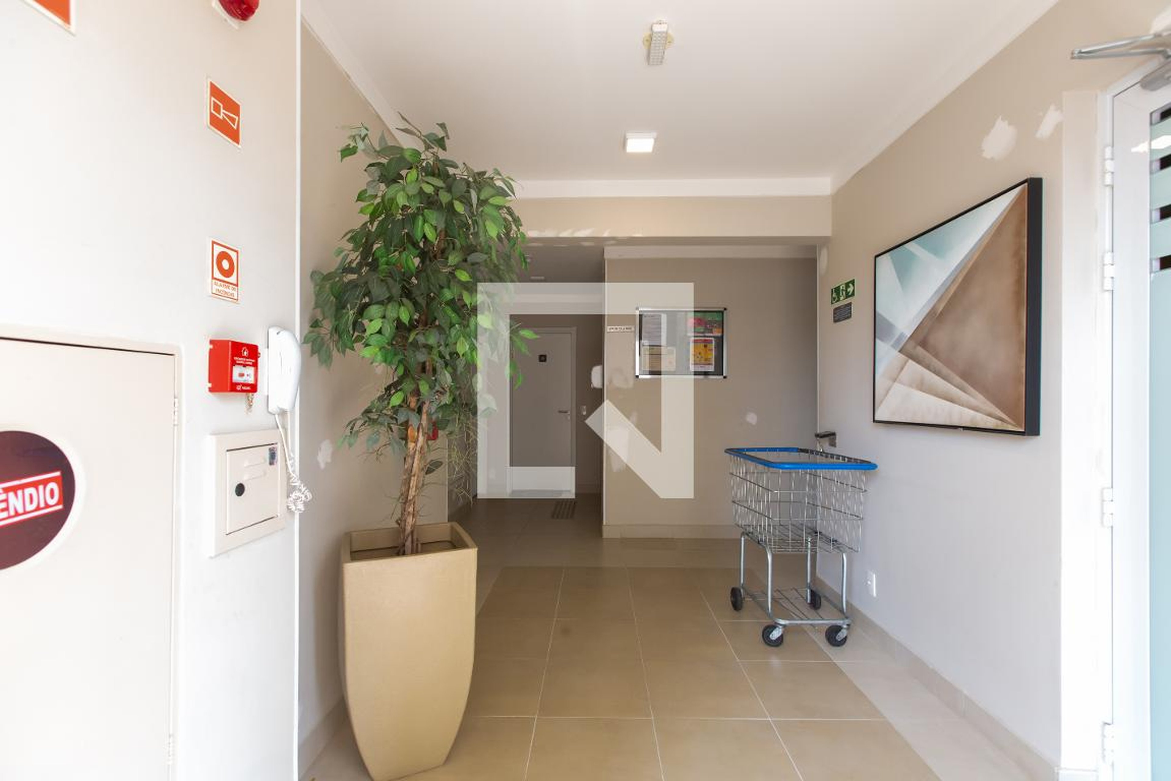 Hall Social - Plano&Plano Iososuke I