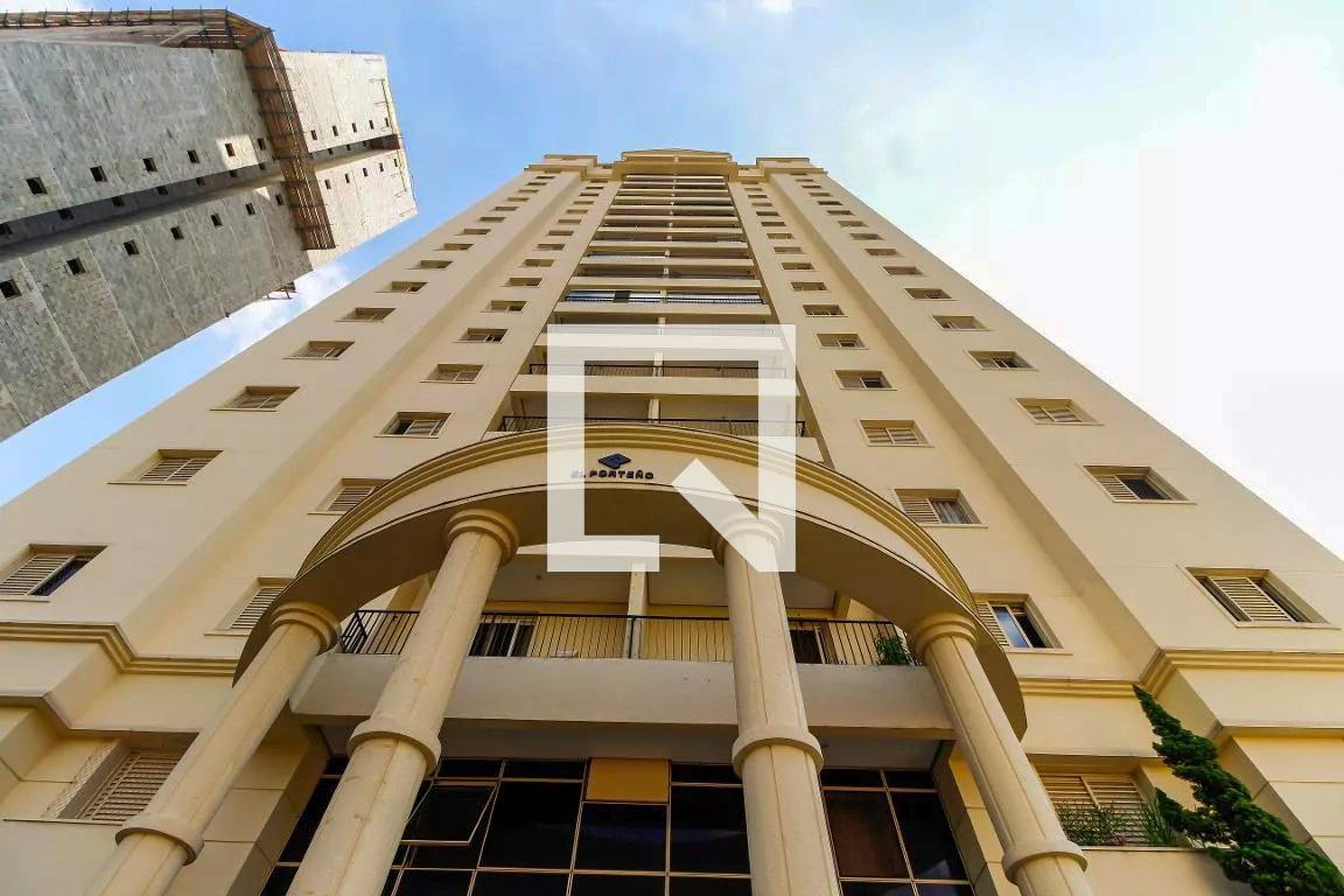 Fachada Condomínio El Porteño