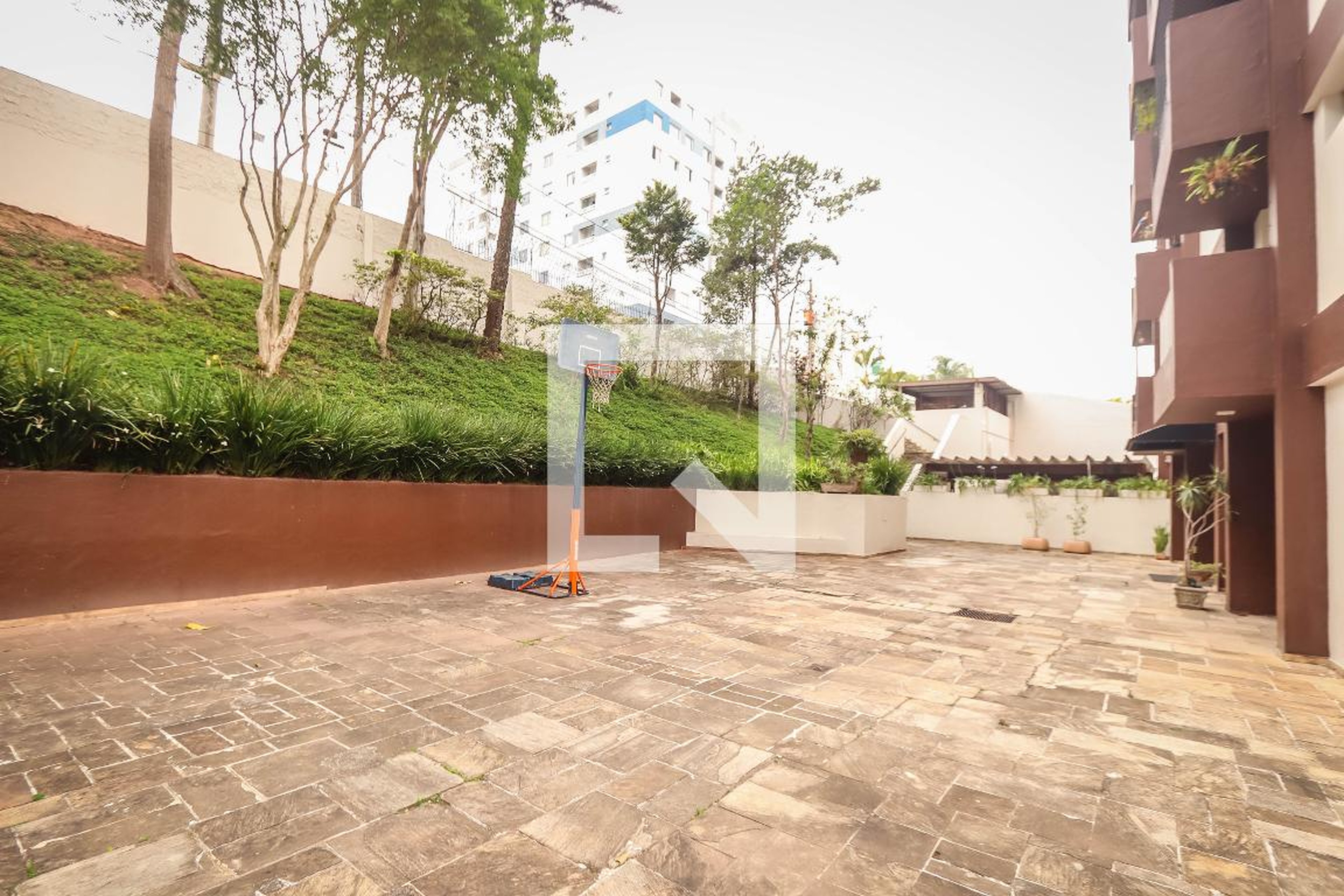 Quadra - Paula e Asmara