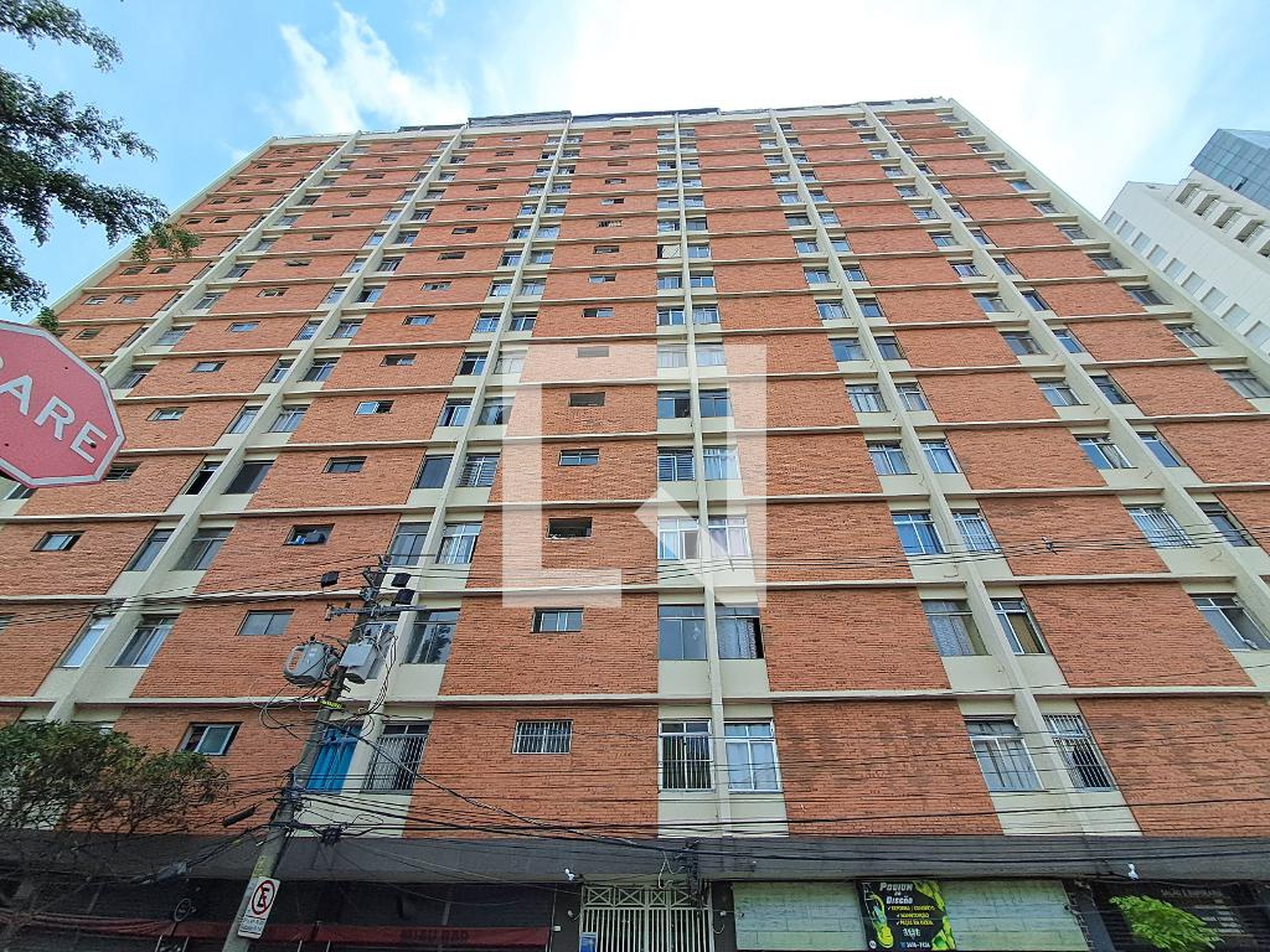 Fachada Edifício Angatuba