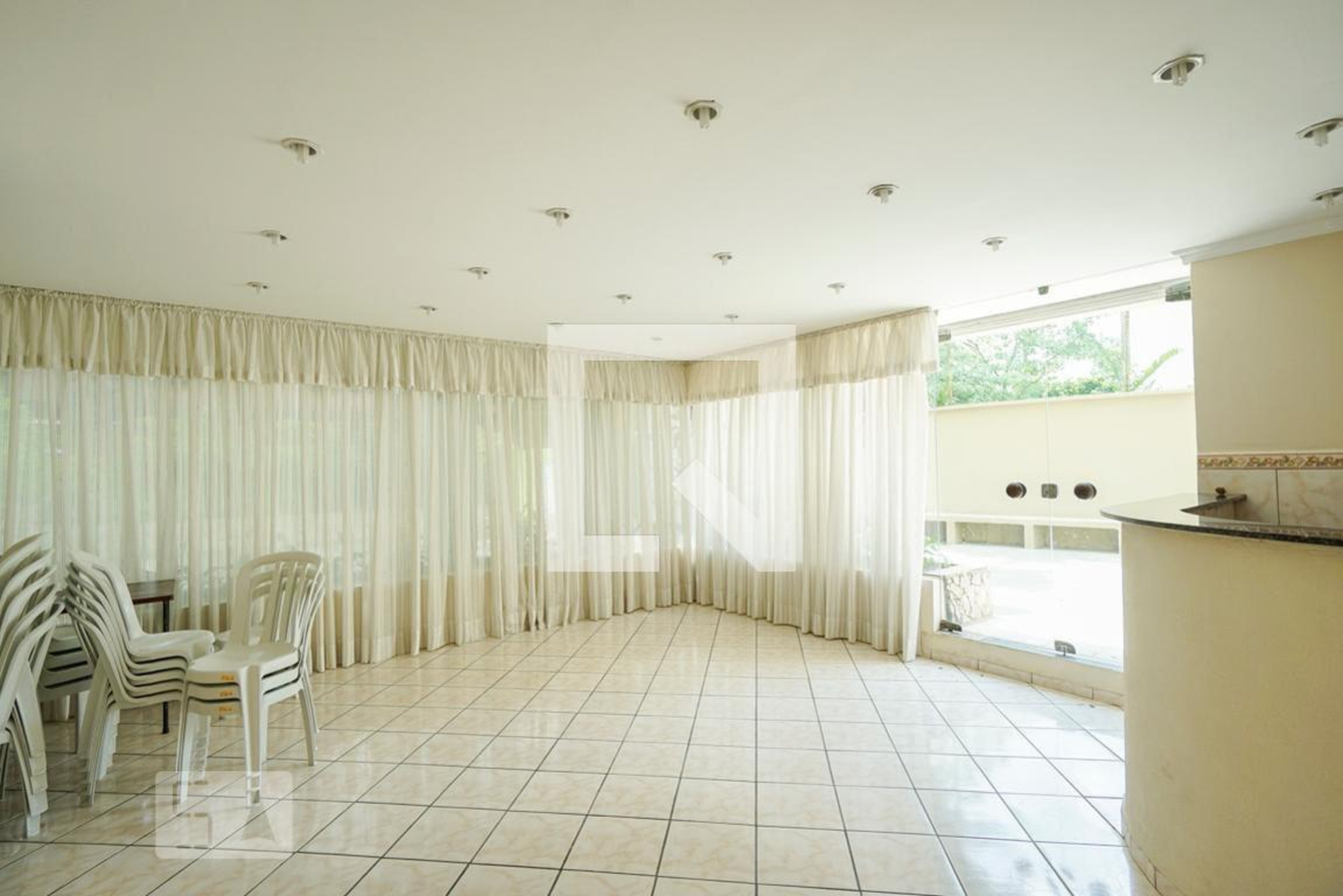 Salão de festas - Roberta