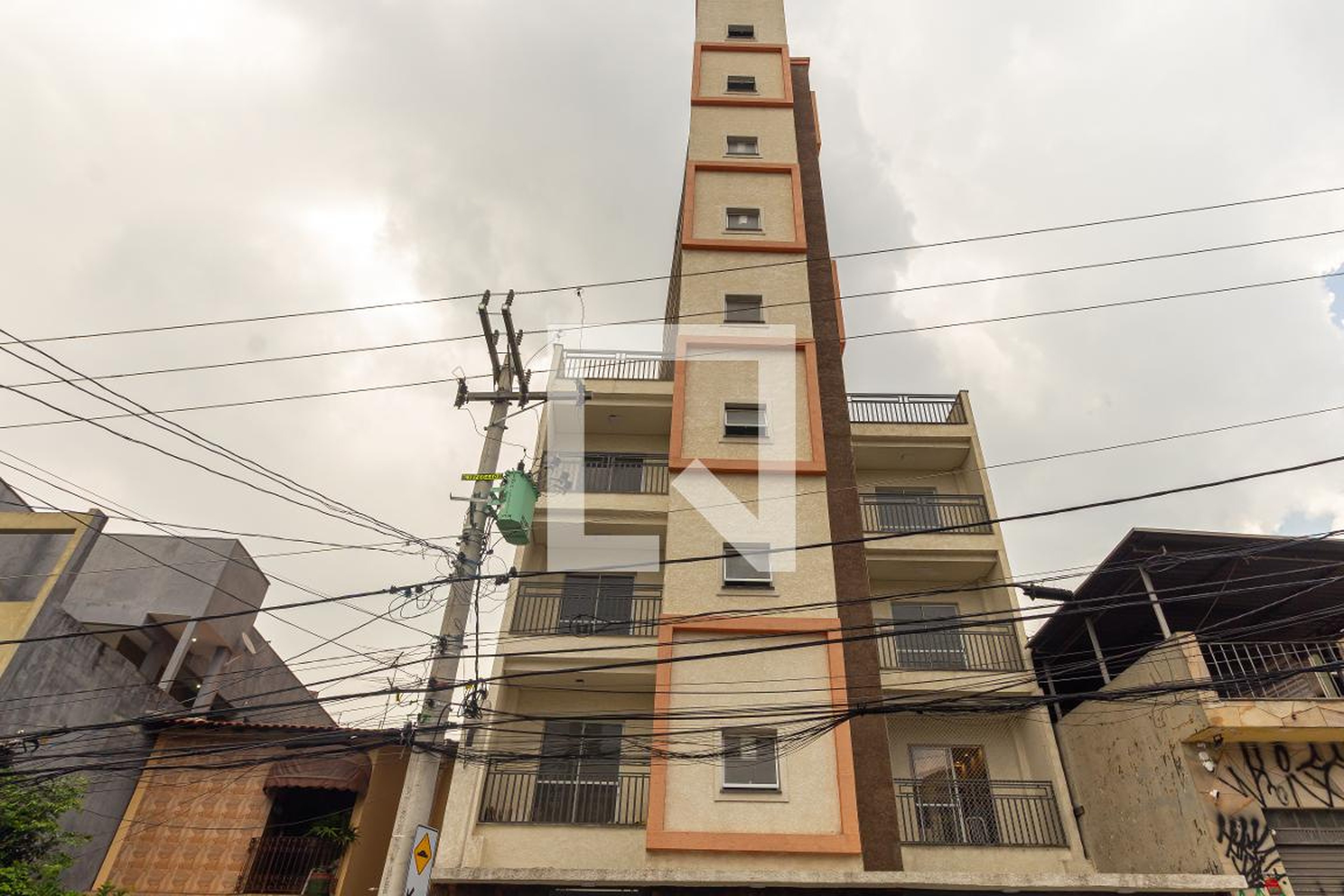 Fachada do Prédio Condomínio em Rua Matusalém Matoso, 126