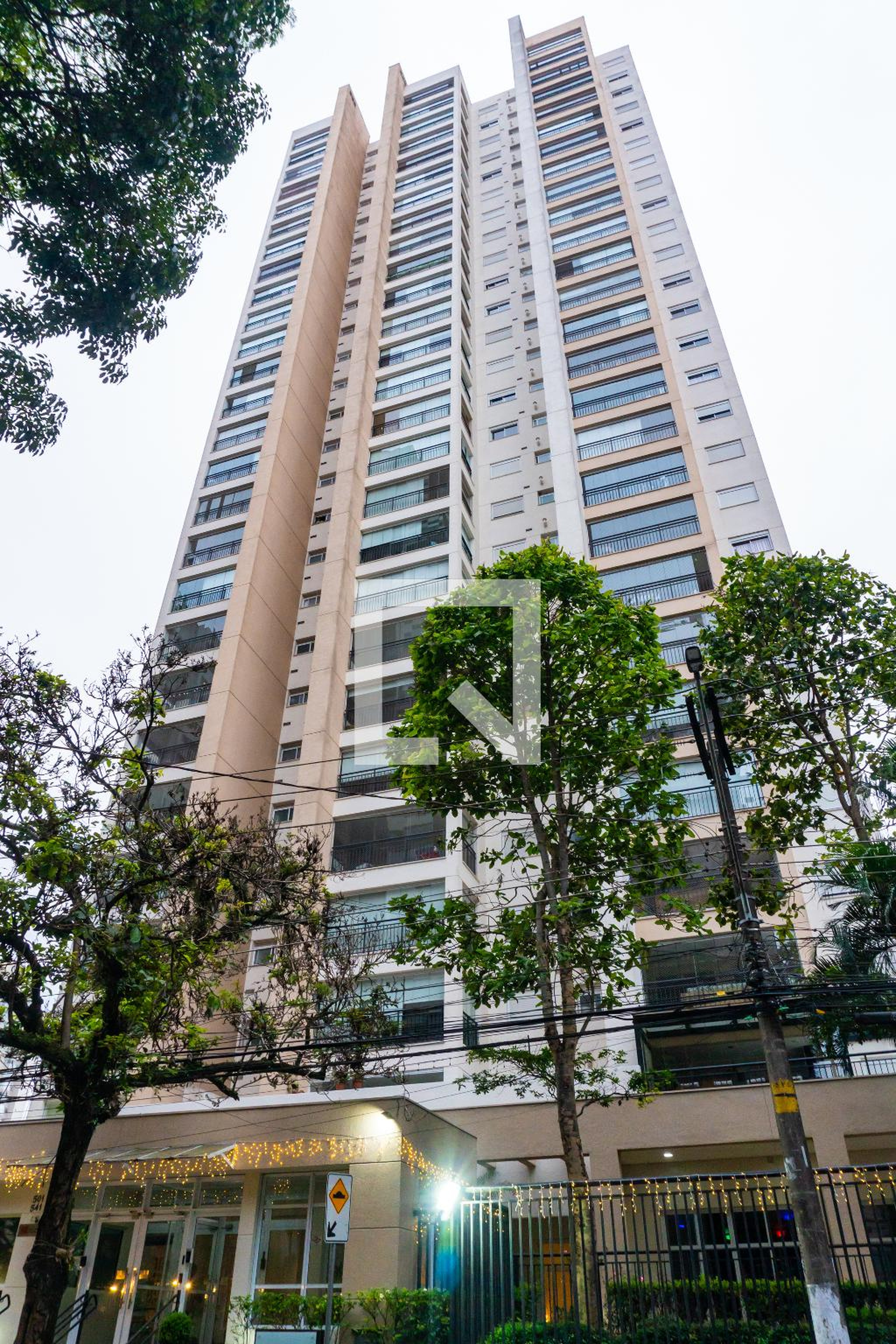 Fachada do Prédio Condomínio UP Home Jardim Prudencia