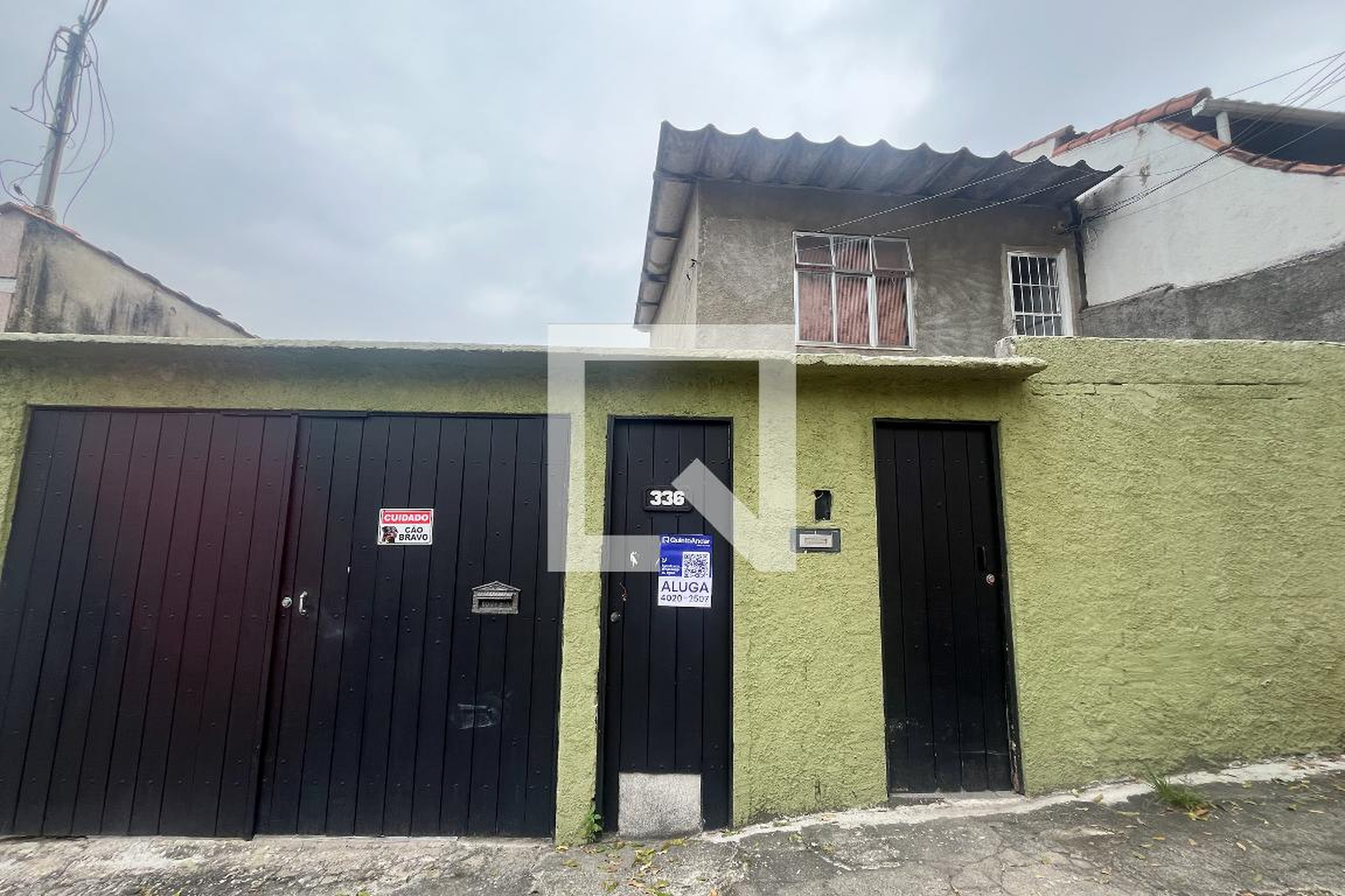 Fachada Condomínio em Rua Orcadas, 336