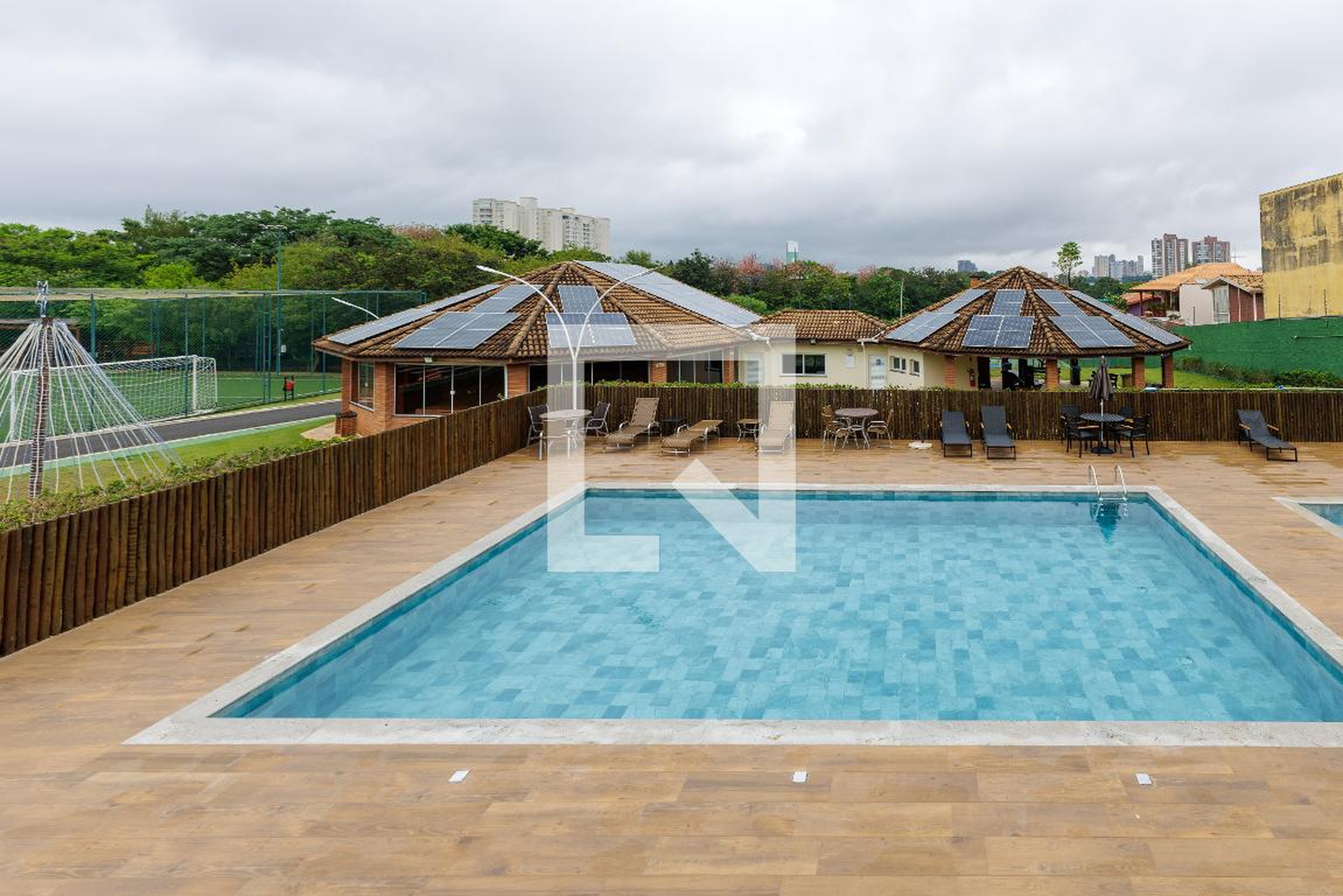 Área comum Condomínio em Rua Milton Inhauser, 243