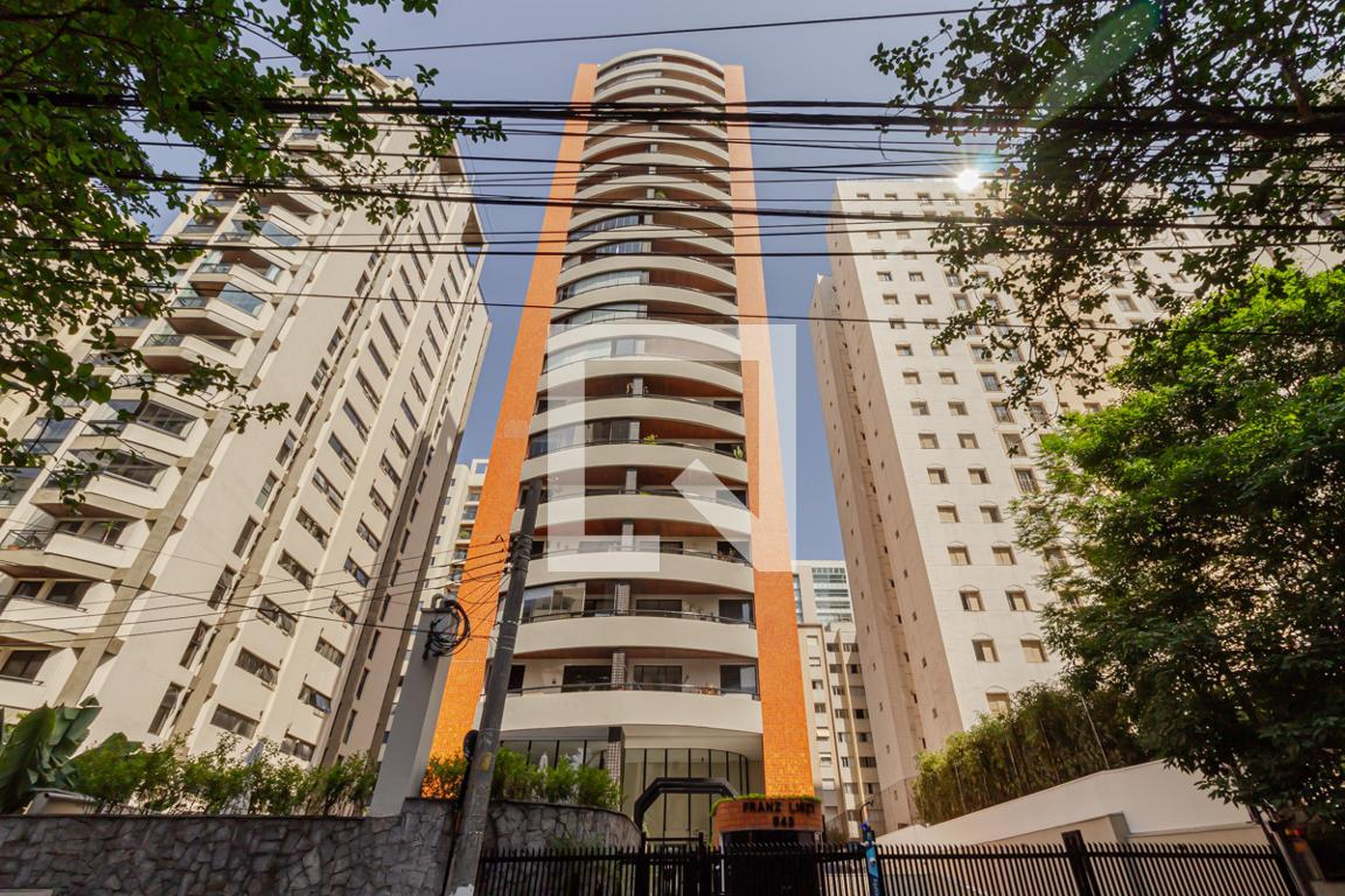 Fachada Condomínio Franf Liszt