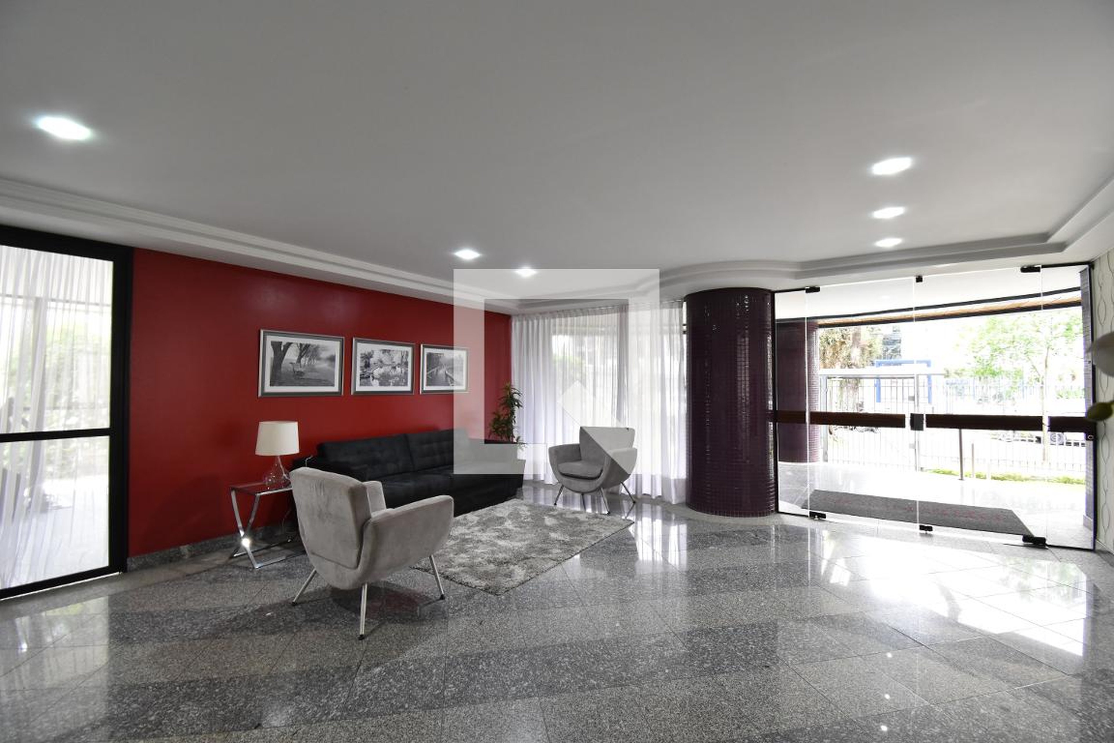 Hall de entrada - Edifício Briançon