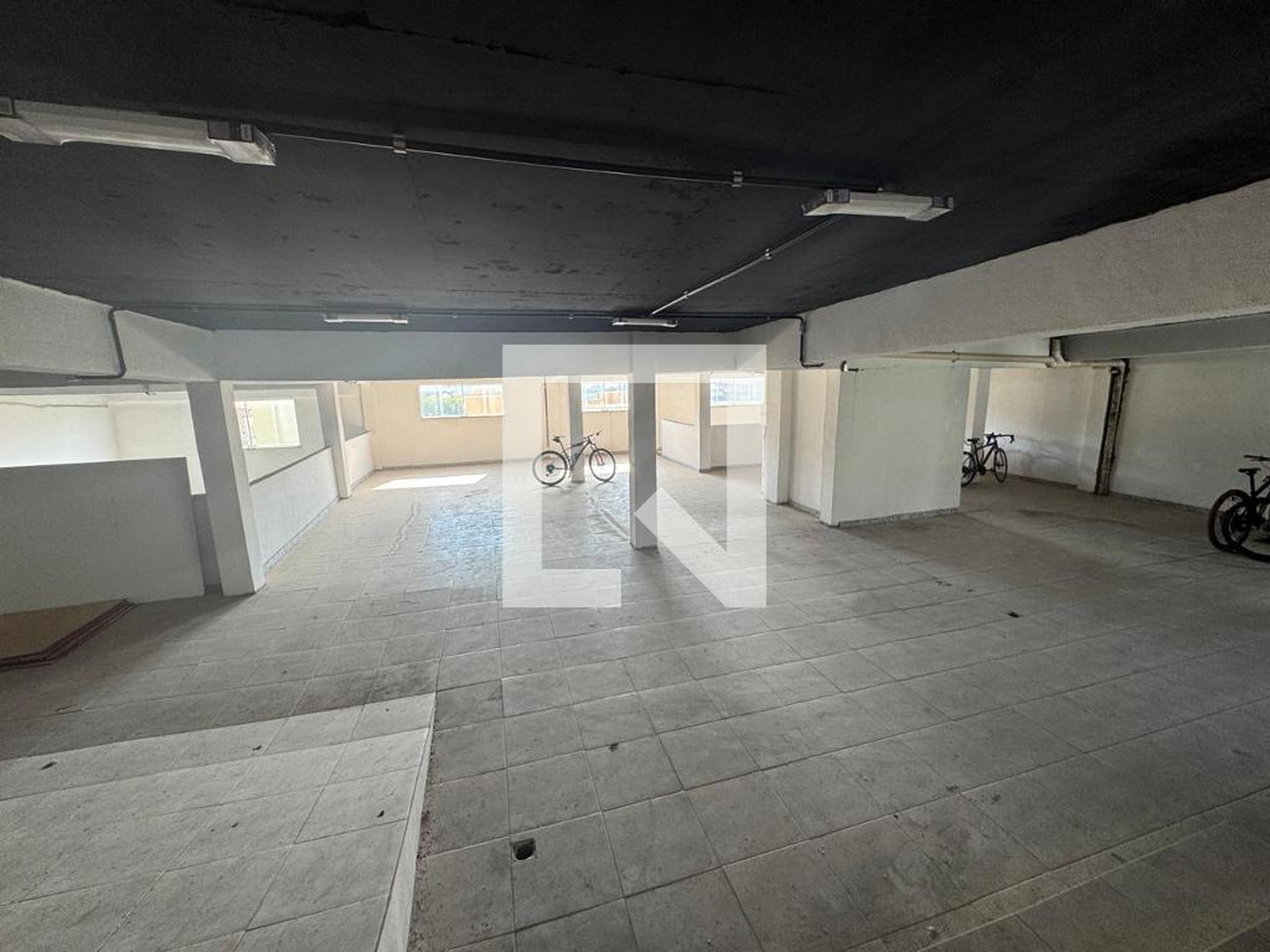 Área comum - Rua Francisca Santos Anastácia, 955