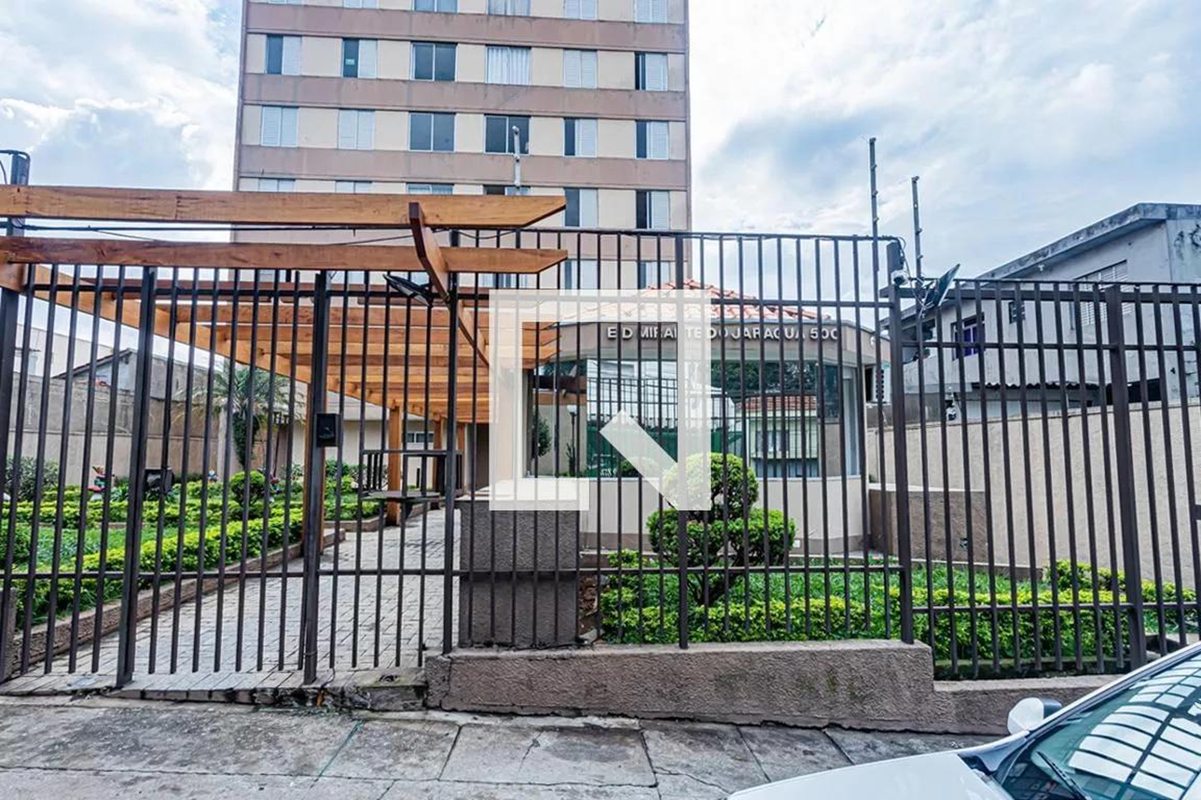 Fachada Condomínio Mirante do Jaguara