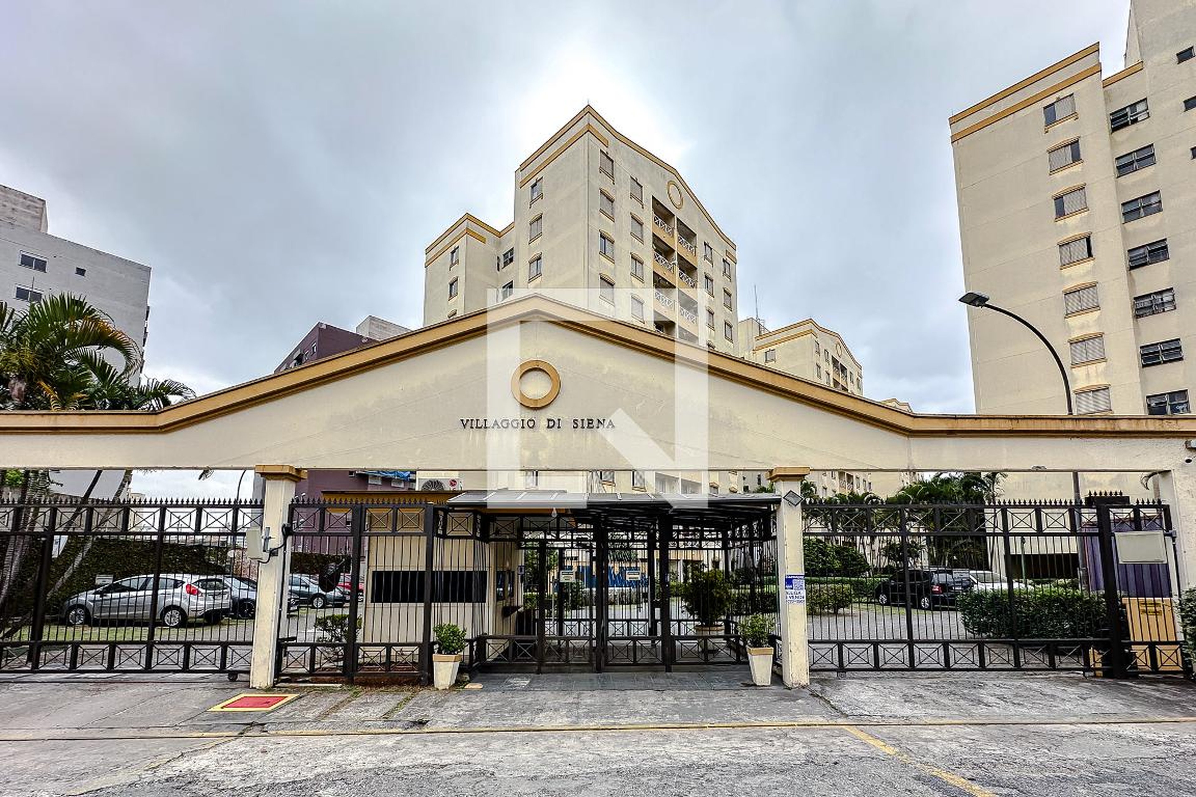 Fachada Condomínio Villaggio di Siena
