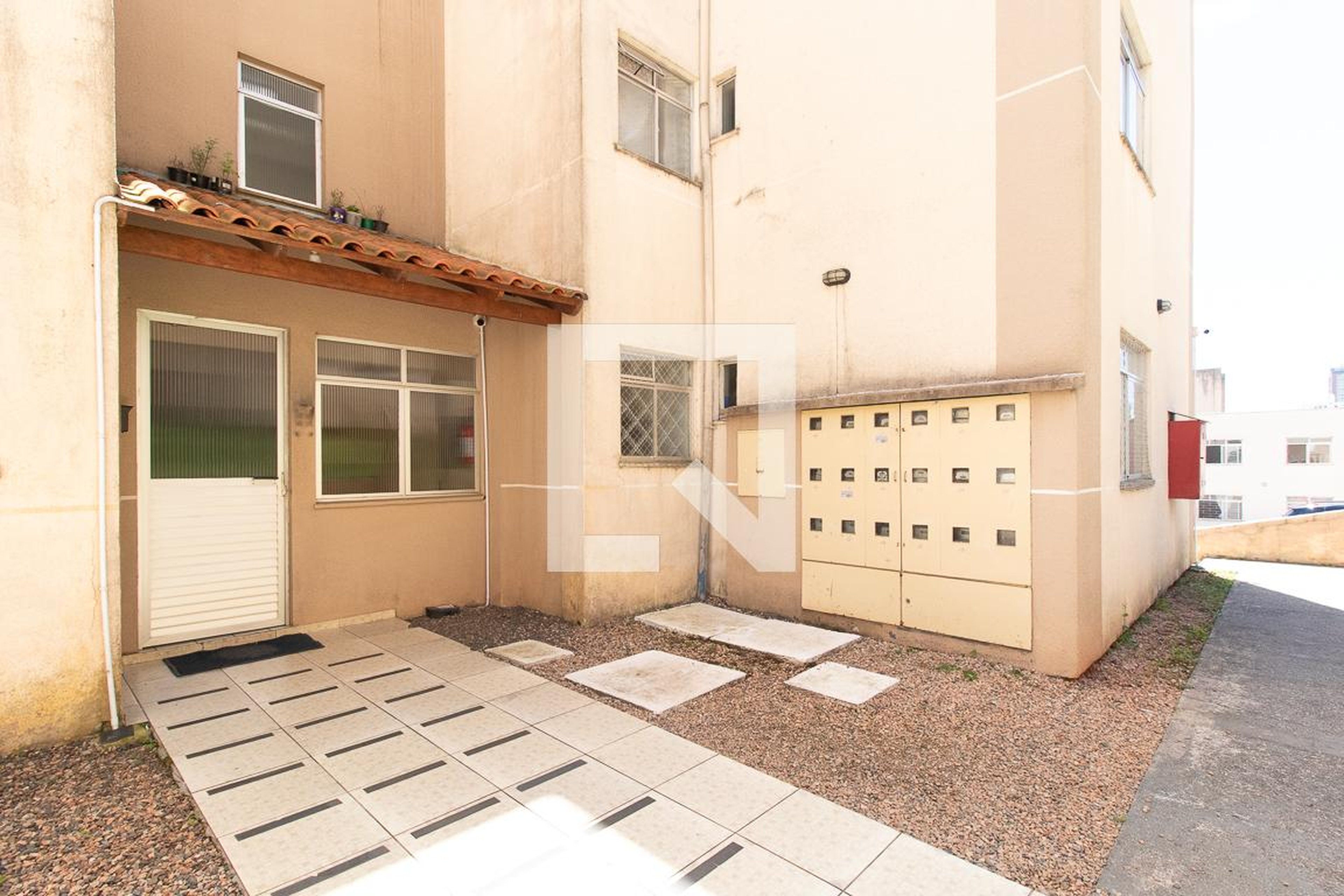 Entrada - José Ferroni